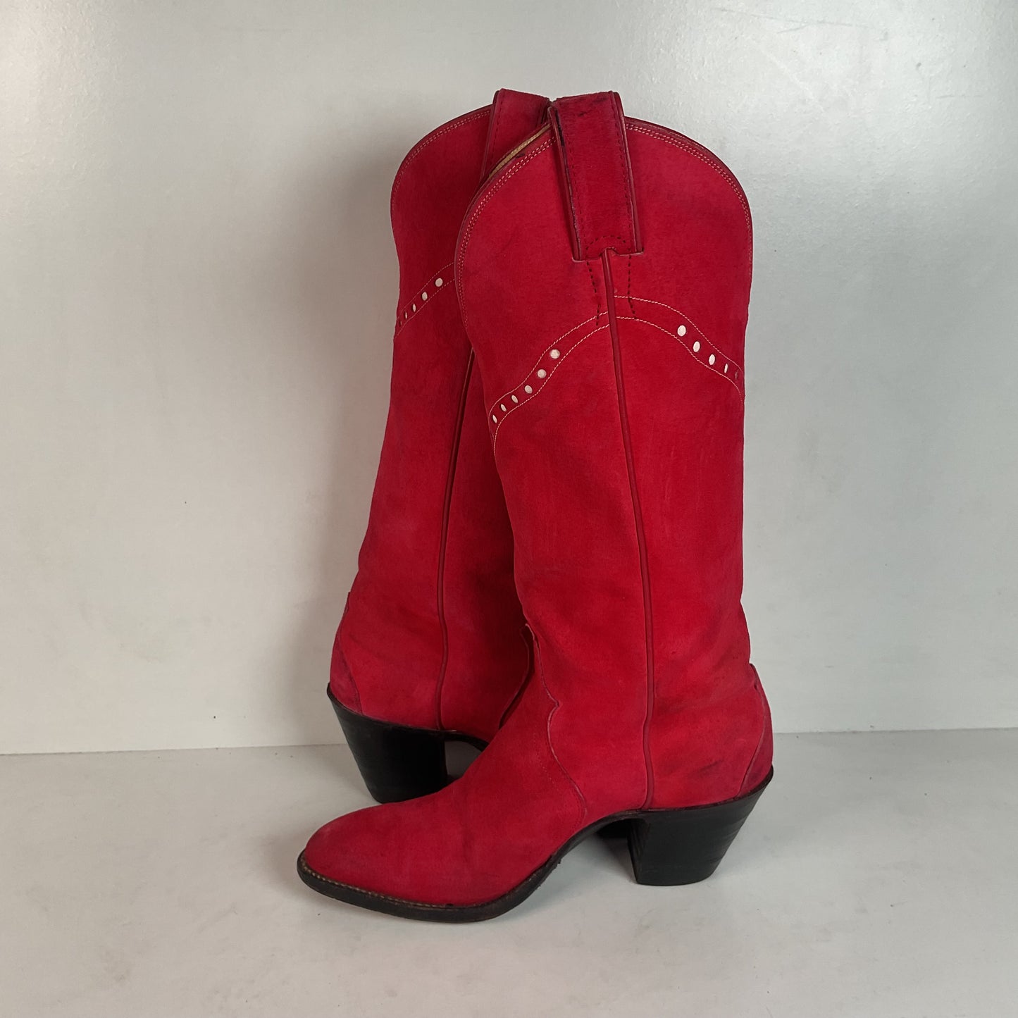 Vintage Justin Red Pig Skin Cowgirl Boots | Brush Off | USA Made | 6 B