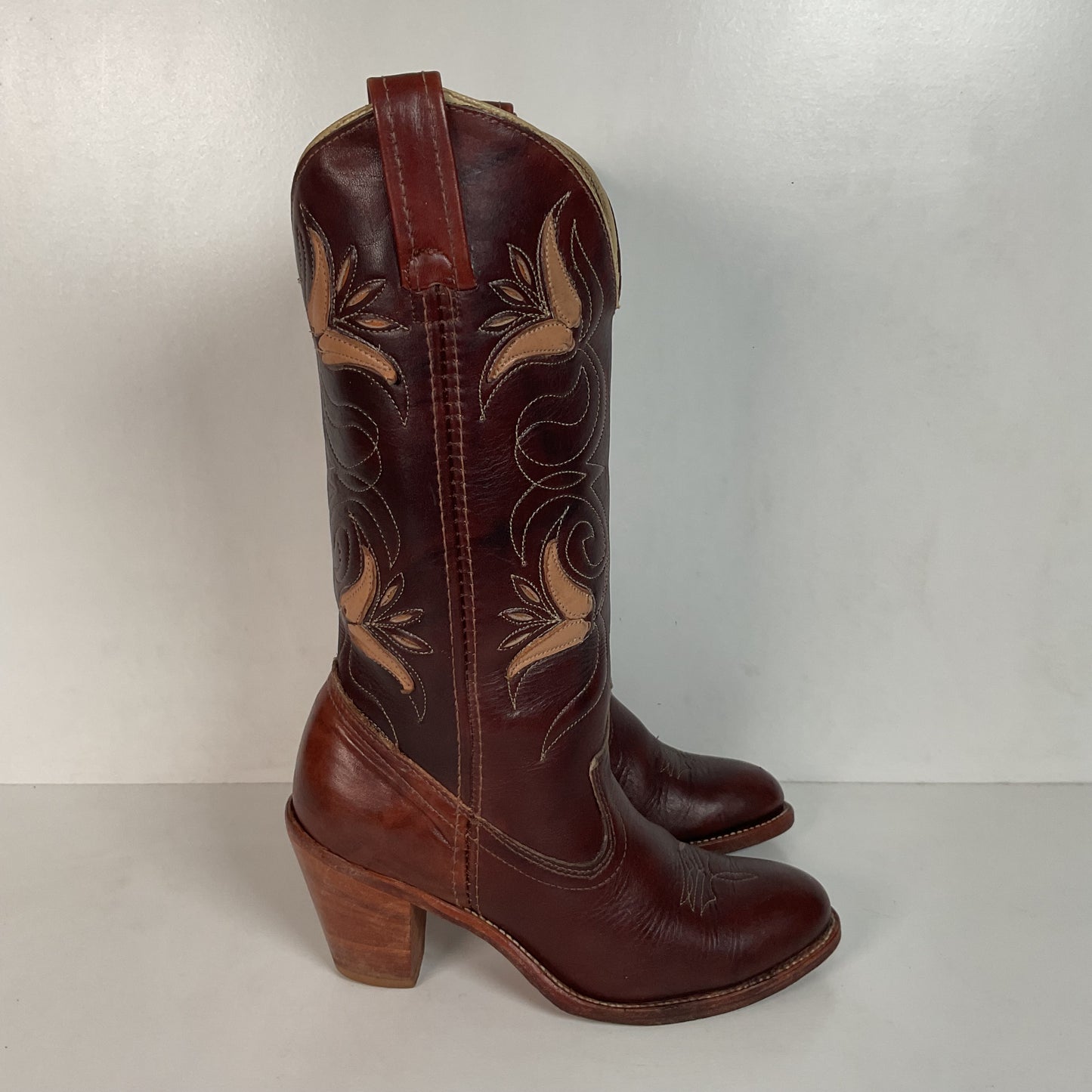 Vintage Dingo Acme Tulip Cowgirl Boots 6 M Tooled USA Made