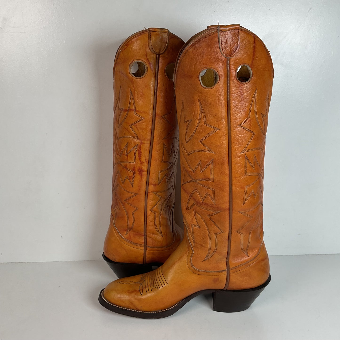 Vintage Buckaroo Cowgirl Boots 7.5 B Punchy Butterscotch