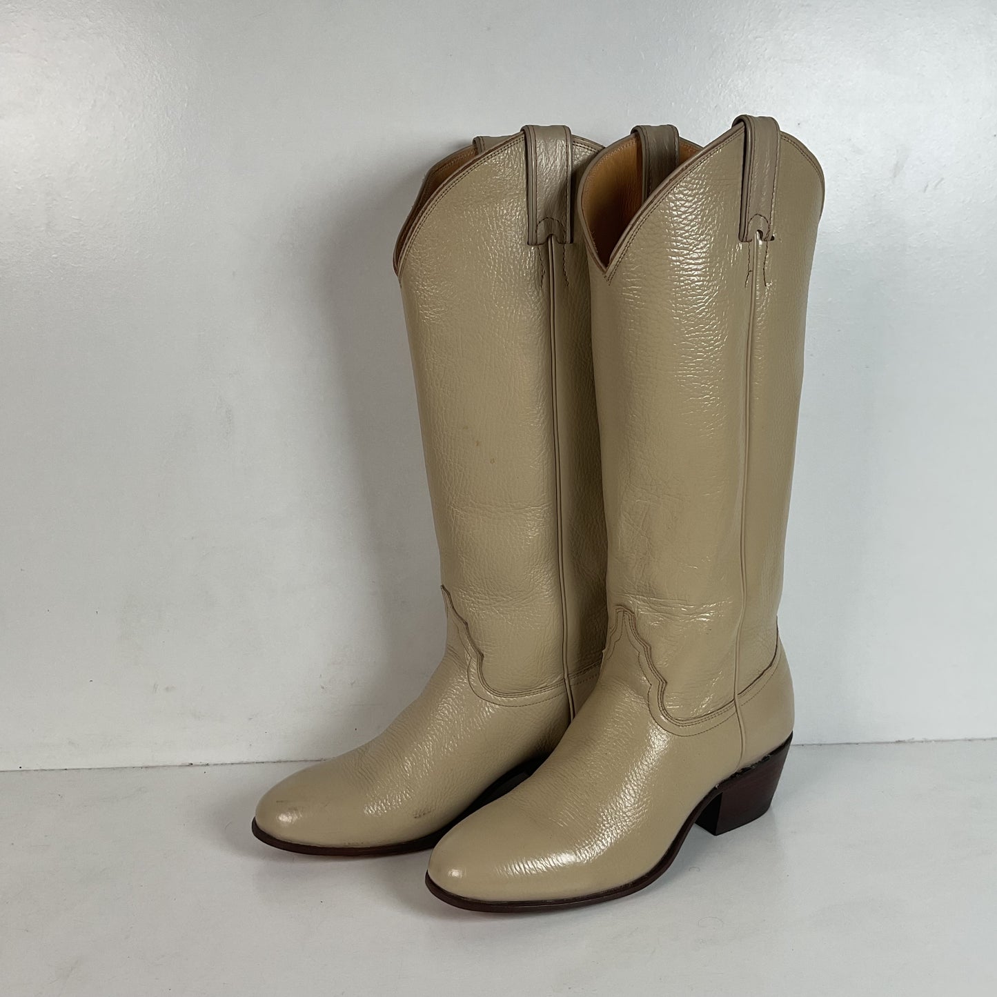 Vintage Justin Tall Cowgirl Boots | USA Made | Bone White | Women’s 8 B
