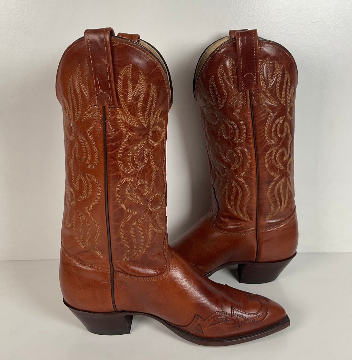 Vintage J. Chisholm Cowgirl Boots | Wingtip | USA made | Brown | Women’s 6.5