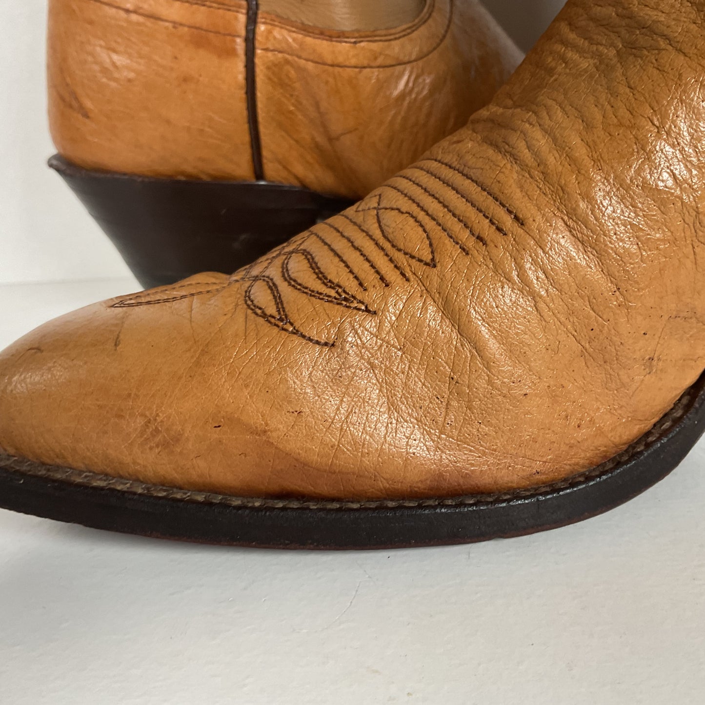 Vintage Justin Smooth Ostrich Cowboy Boots | USA Made | Butterscotch | 8 EE