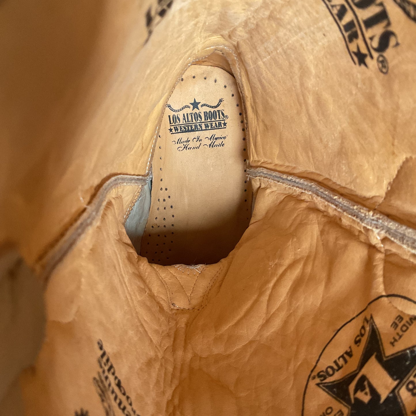 Los Altos Caiman Crocodile Boots | Exotic | Pointy Toe | Cream | Men’s 9 EE