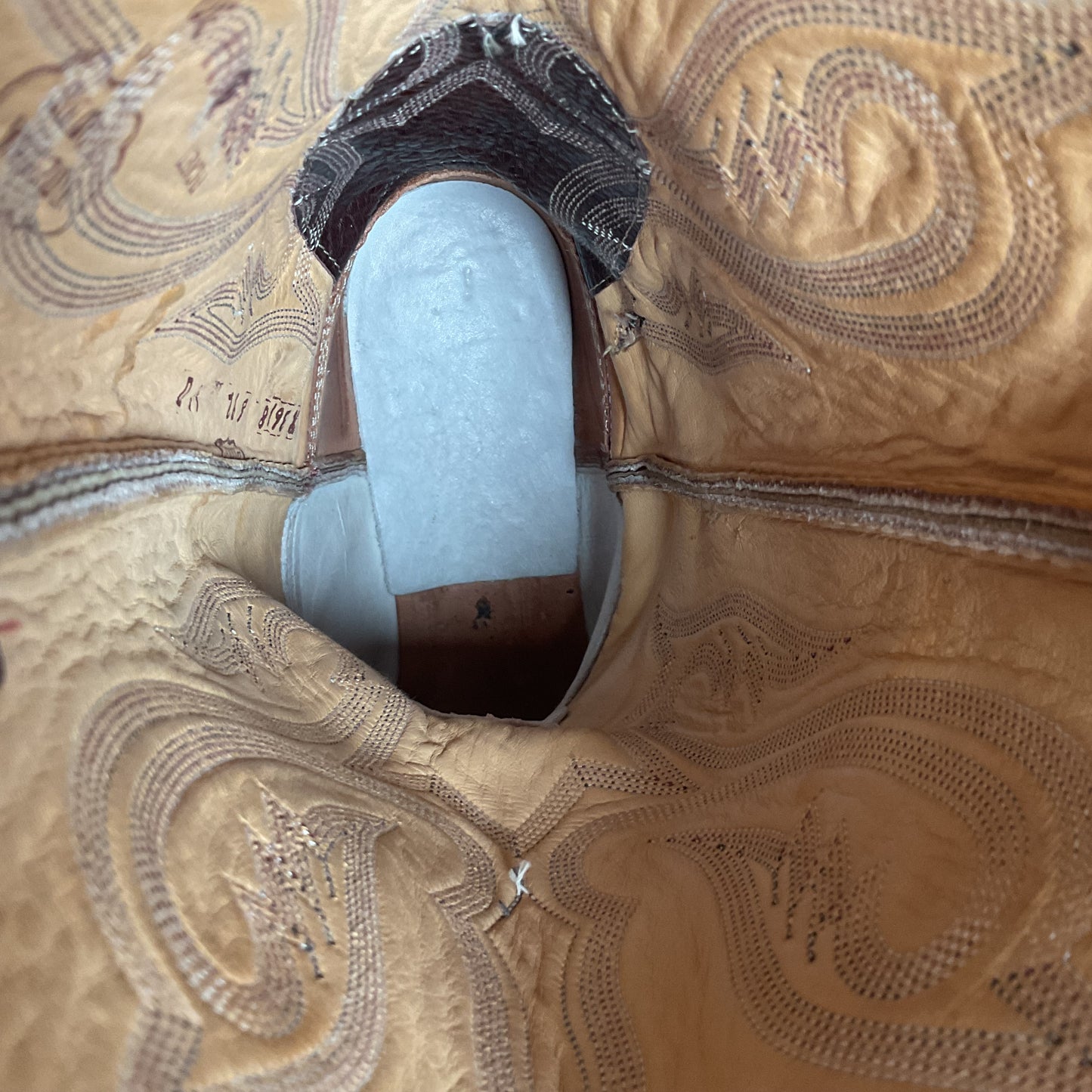 Vintage Nocona Burgundy Boar Cowboy Boots 10.5 D USA Made Wild Pig Skin