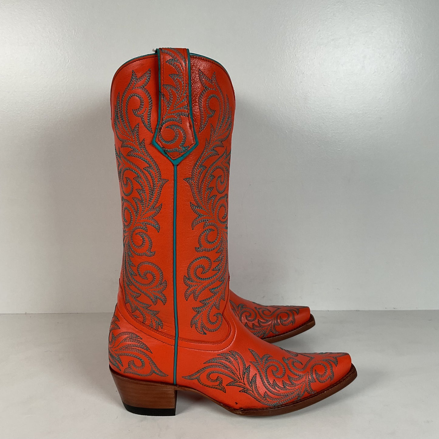 Allen’s Azulado Cowgirl Boots | Bright Orange | Women’s 7 B
