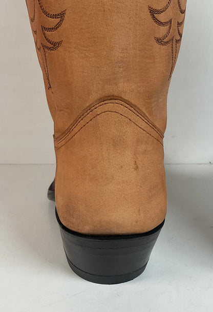 Nocona Wildebeest Wingtip Cowboy Boots Men’s 8.5 D USA Made Exotic Suede