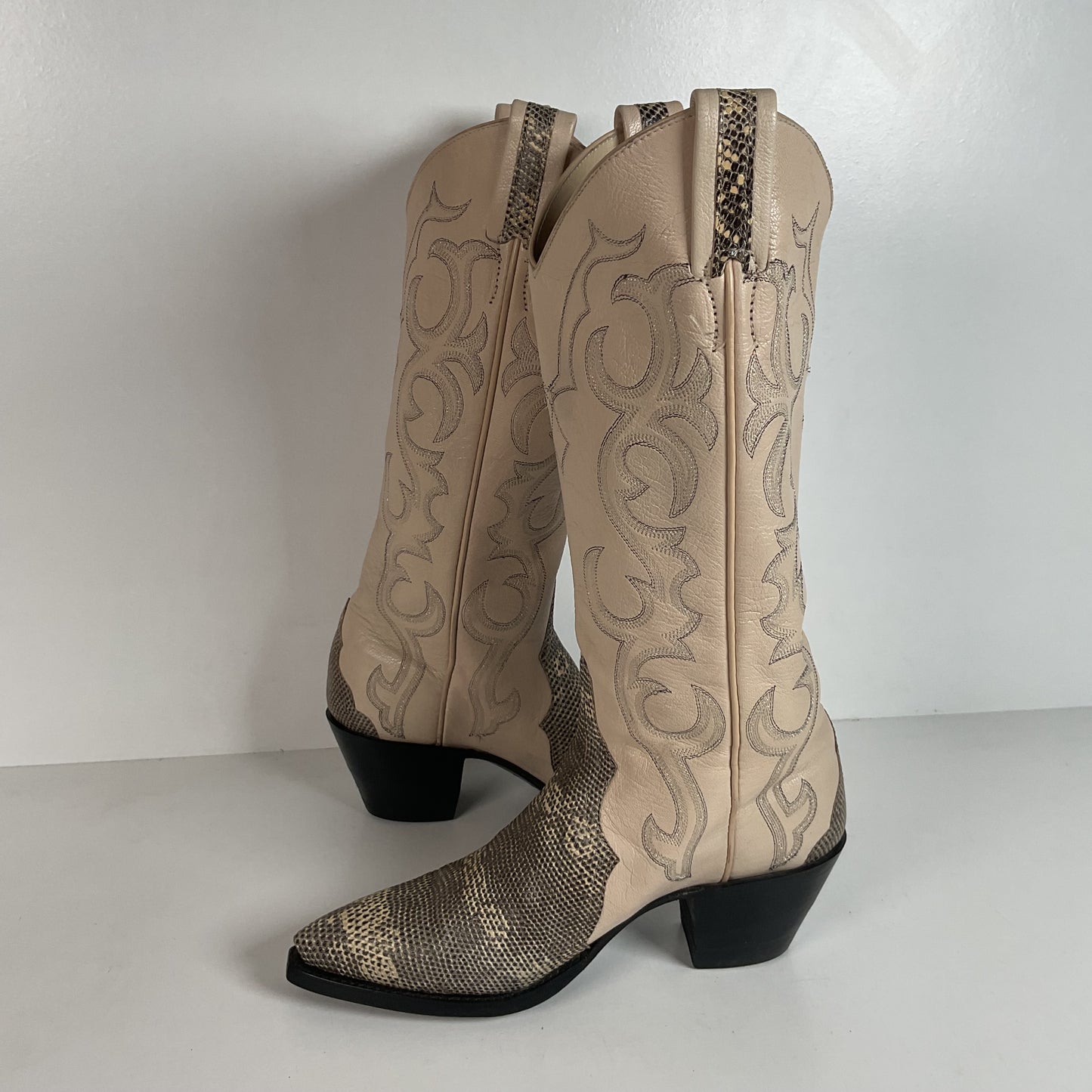 Vintage Ringtail Lizard Cowgirl Boots | USA Made | Custom | 1980s | Women’s 6 B