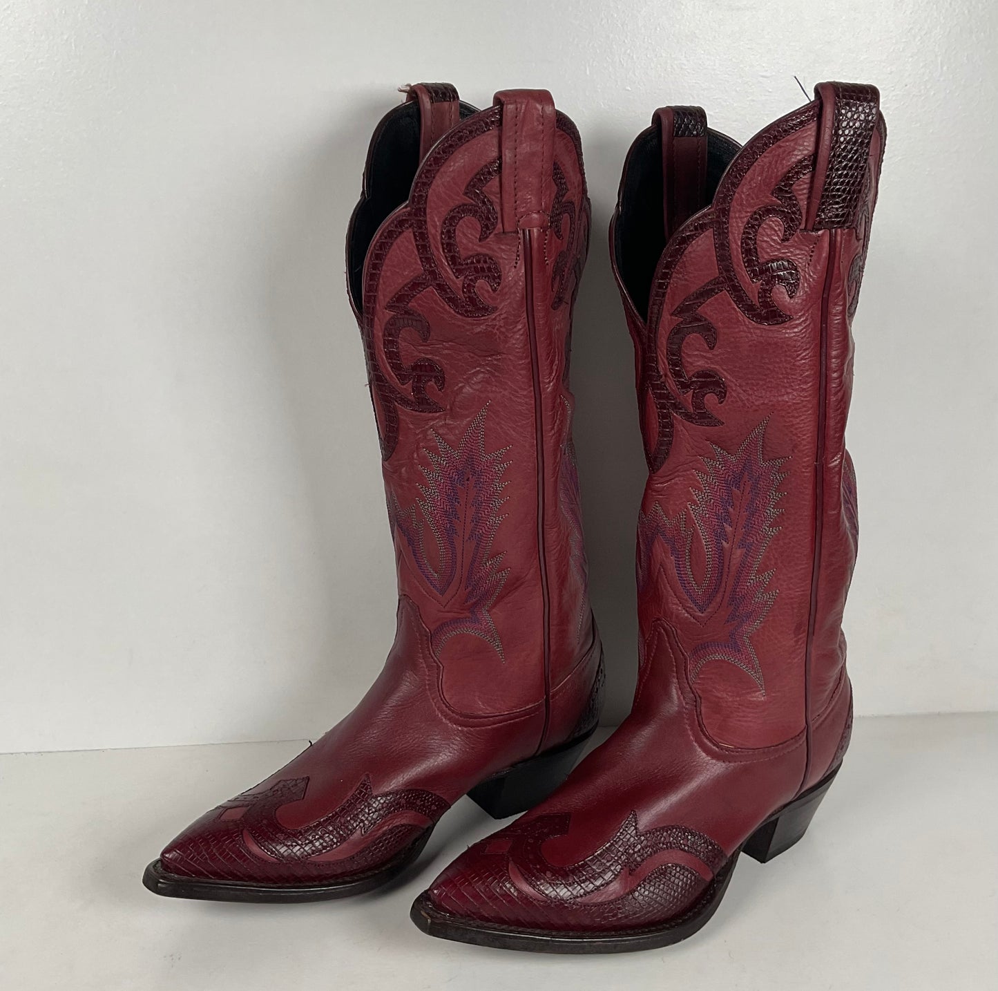 Tony Lama Lizard Wingtip Cowgirl Boots | Overlays | Cranberry | Women’s 6.5 M