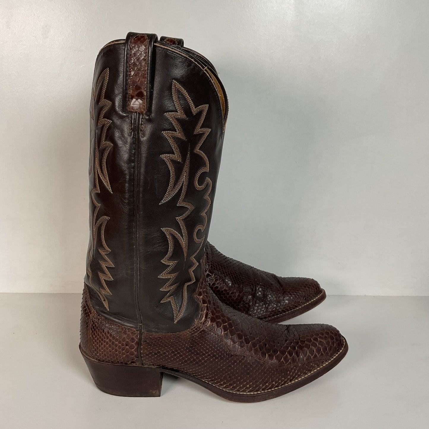 Vintage Dan Post Brown Front Cut Python Cowboy Boots 9.5 D Snakeskin USA Made