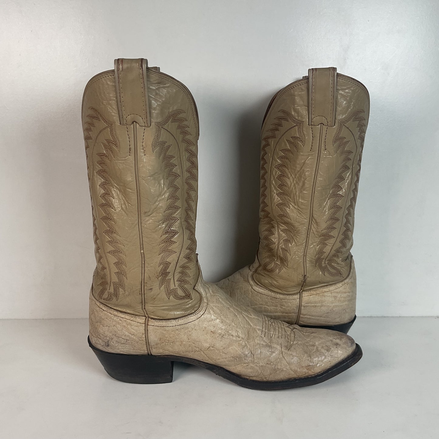 Vintage Justin Exotic Elephant Cowboy Boots 12 AA (Extra Narrow) Distressed