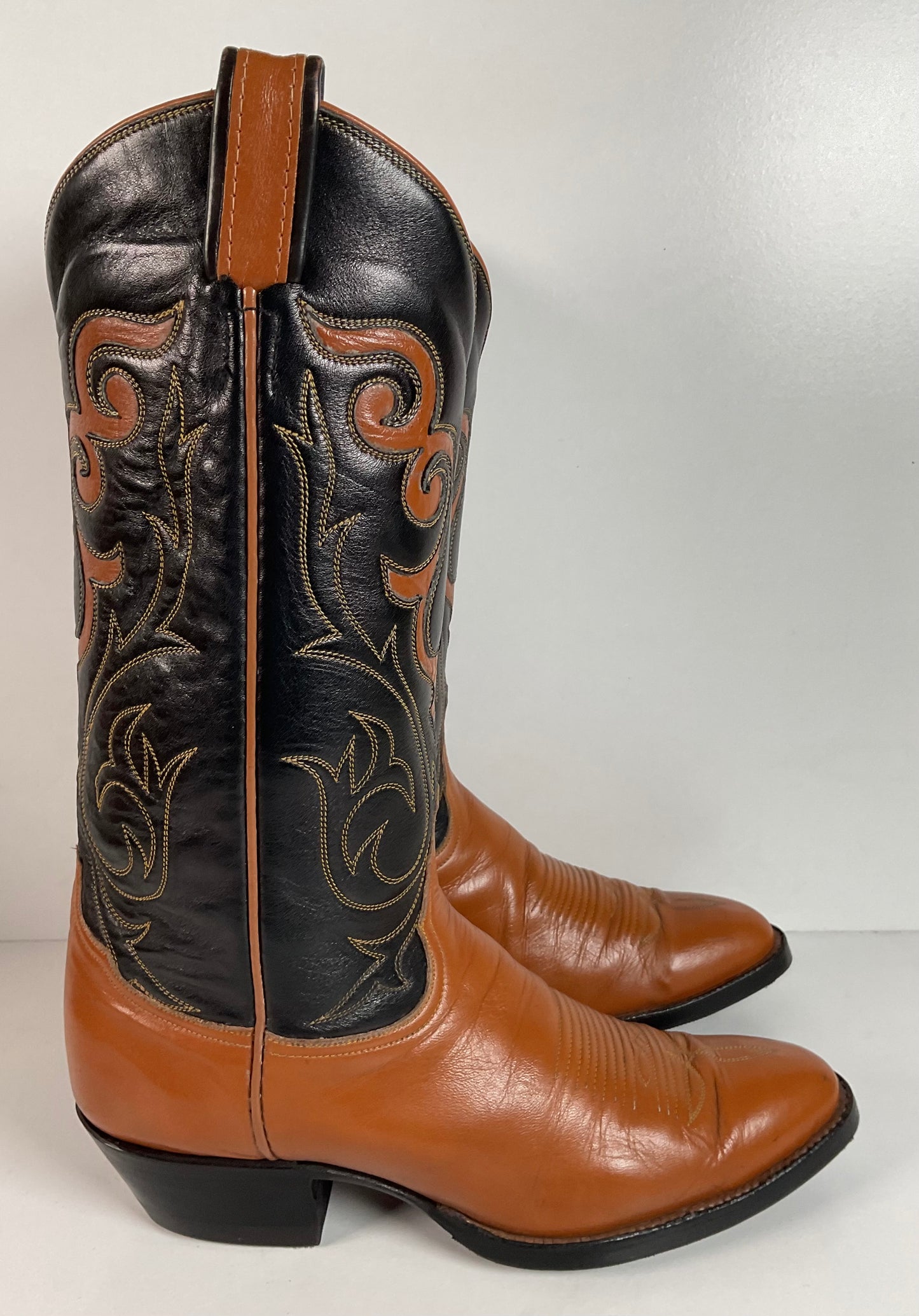 Vintage 60s Tony Lama Longhorn Cowboy Boots Men’s 8.5 | Women’s 10 Gold Label