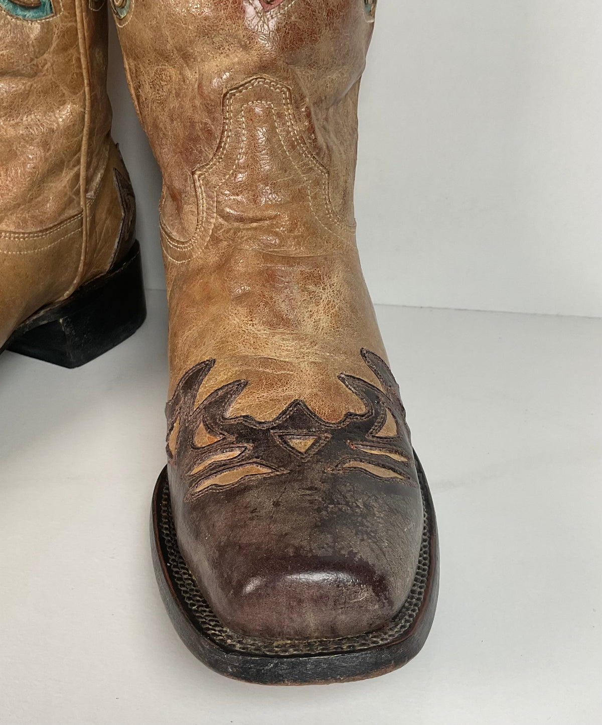 Corral Heart Breaker Cowgirl Boots | Tooled Heartbreaker Inlay | Women’s 11 M