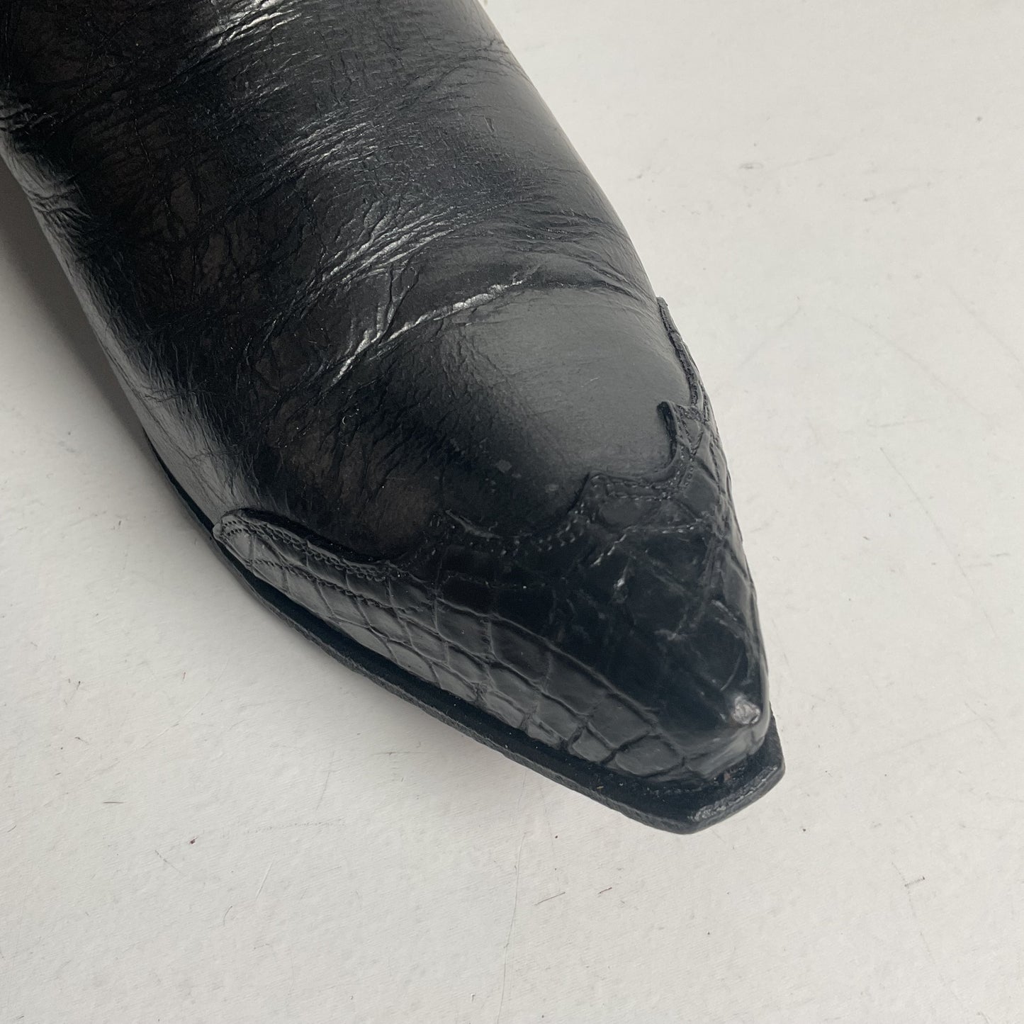 1960s Tony Lama Cowboy Boots Men’s 6 Extra Narrow | Women’s 7 Alligator Wingtip