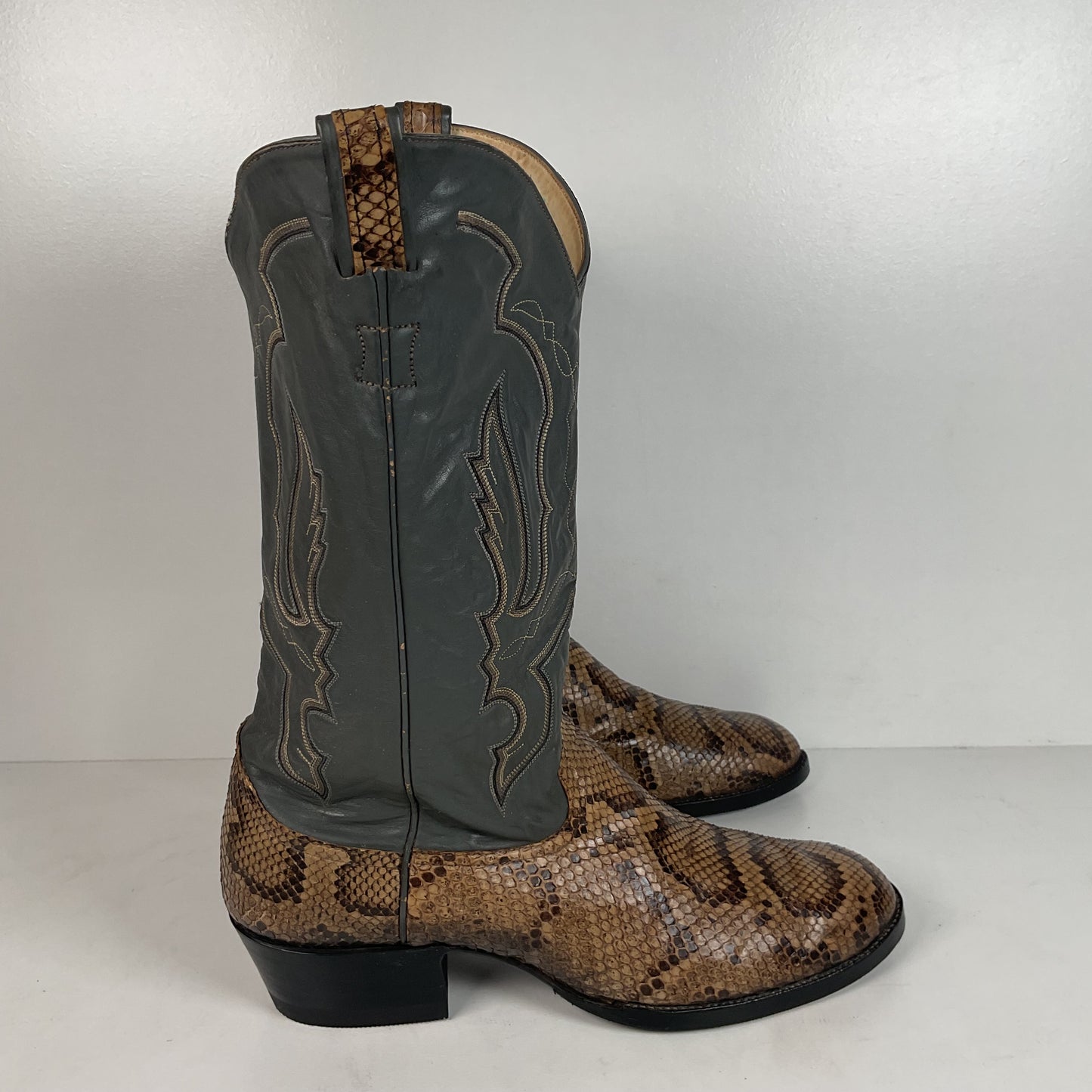 Vintage Larry Mahan Python Snakeskin Cowboy Boots | Reticulated | Men’s 12 D