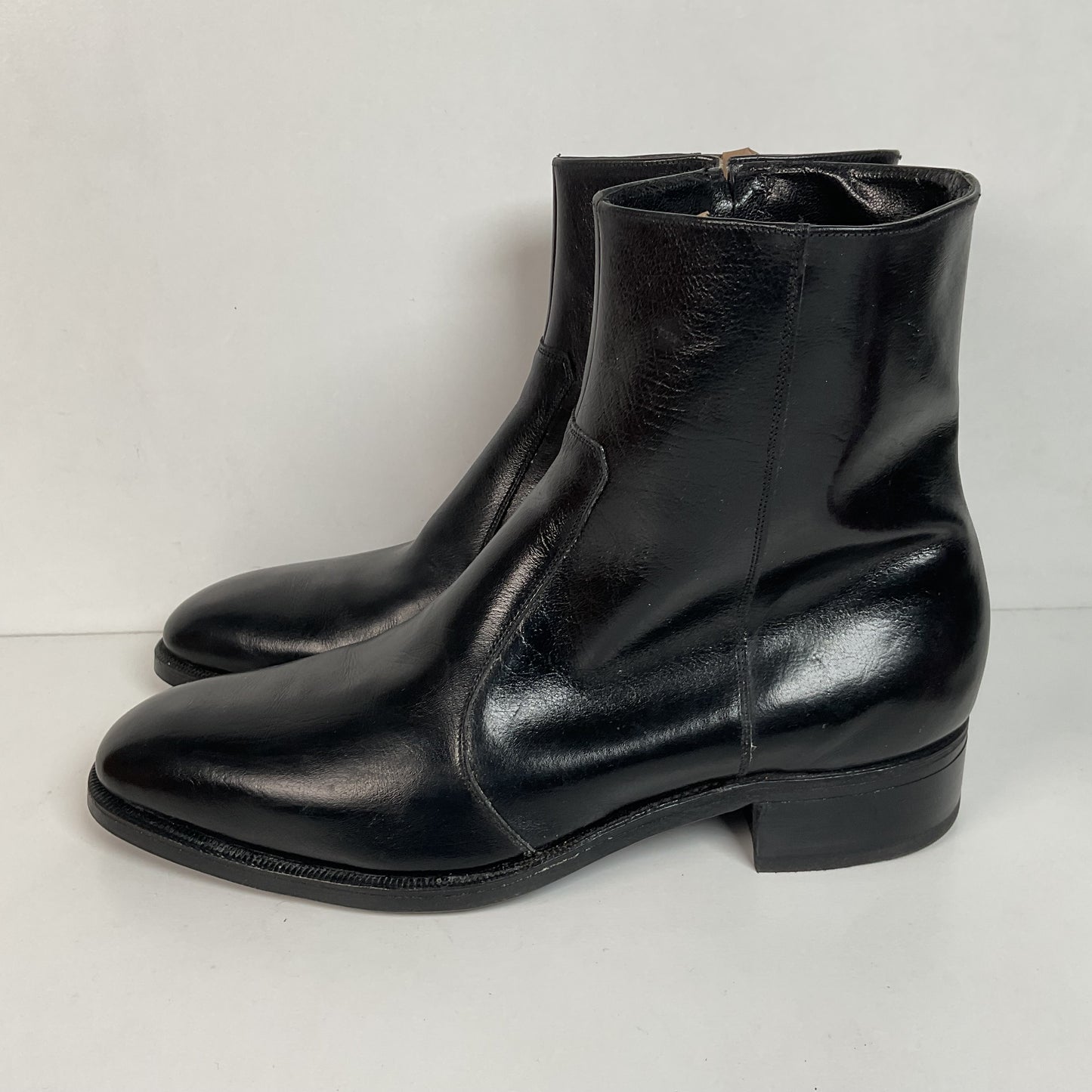 Vintage Florsheim Black Leather Chelsea Boots 10.5 C New Old Stock
