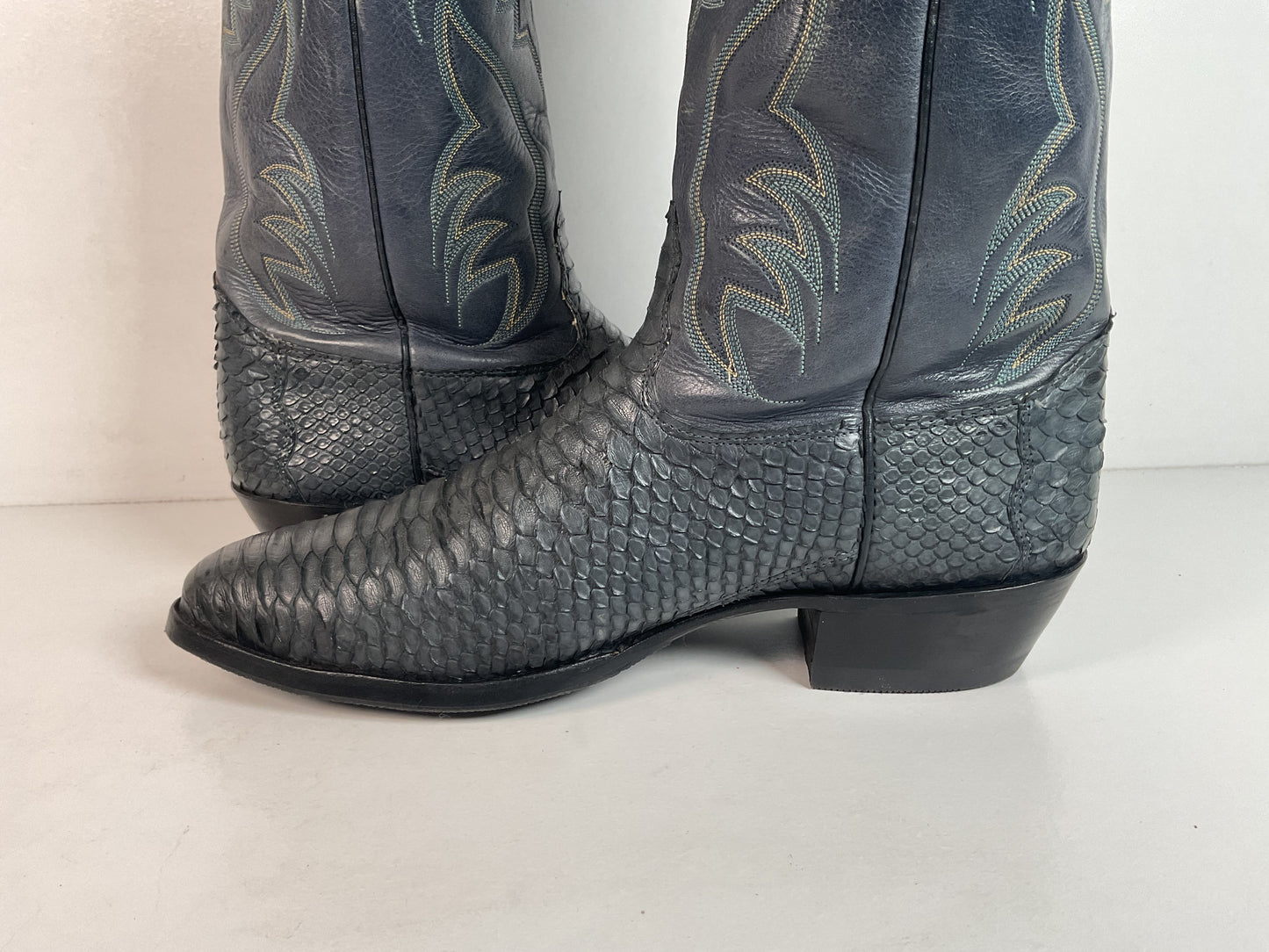 Vintage Nocona Dark Blue Python Snakeskin Cowboy Boots 12 D USA Made