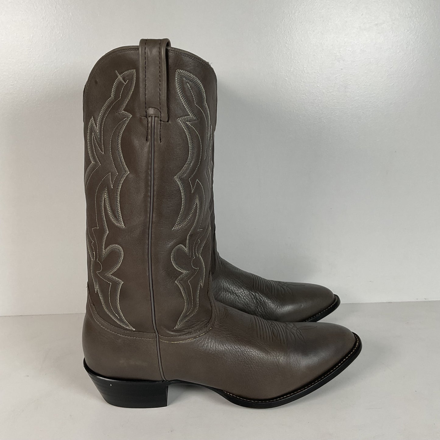 Vintage Nocona Bull Shoulder Cowboy Boots | USA Made | Grey | Men’s 12 D