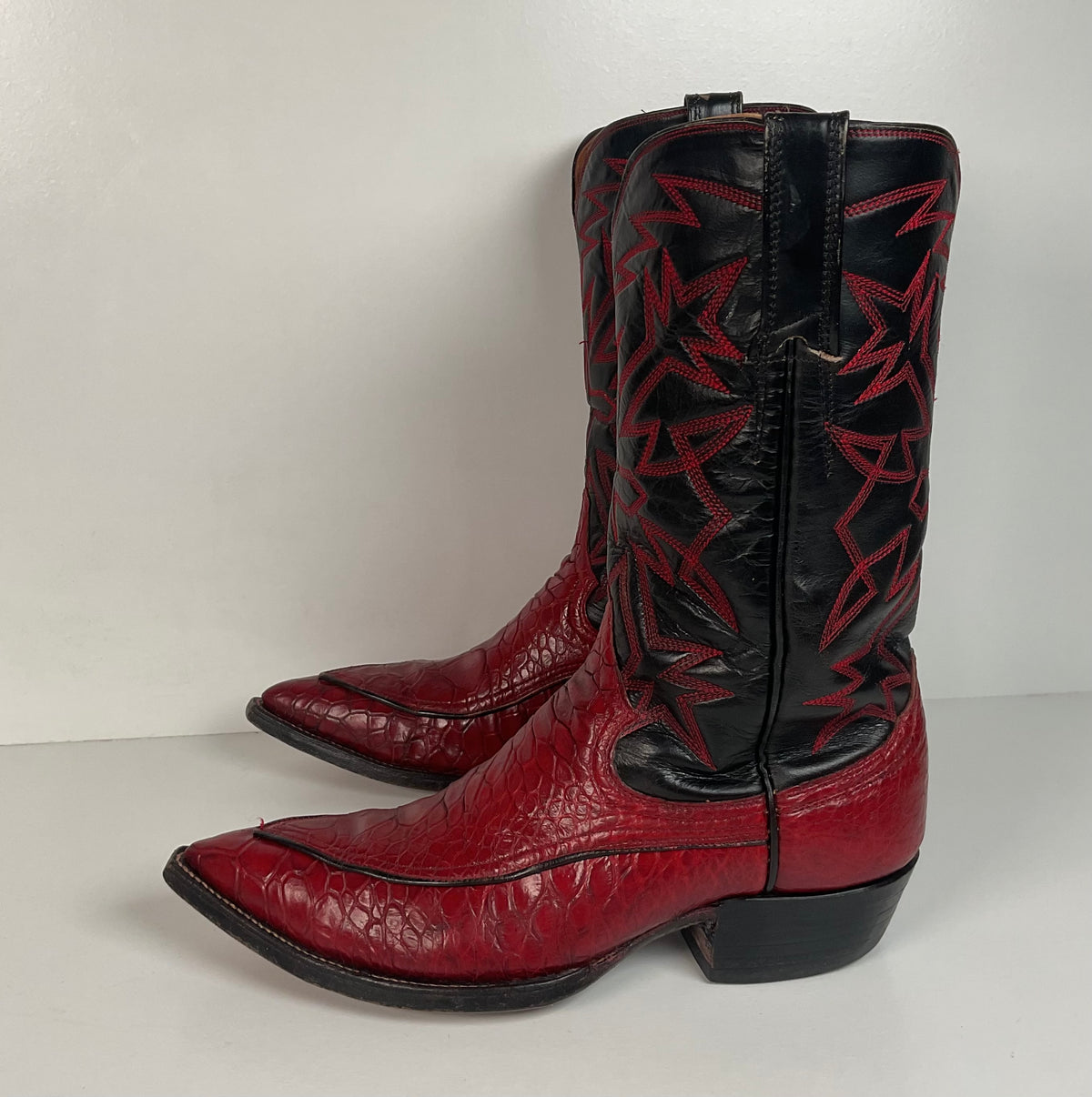 Vintage Cowtown Algonquin Toe Cowboy Boots | Pre-Ban Sea Turtle | Red | Men’s 8 D