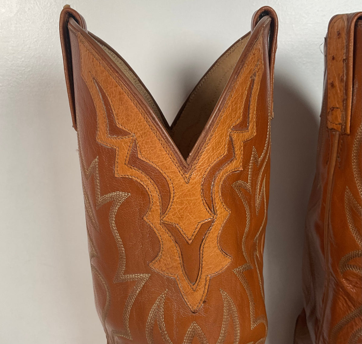 Vintage Dan Post Smooth Ostrich Cowboy Boots | Exotic | Tooled Overlay | 10.5 D