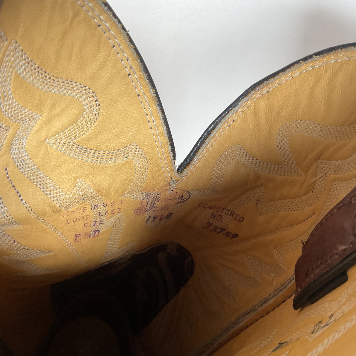 Vintage Justin Marbled Deerlite Cowboy Boots | USA Made | Deer Skin | 8.5 D