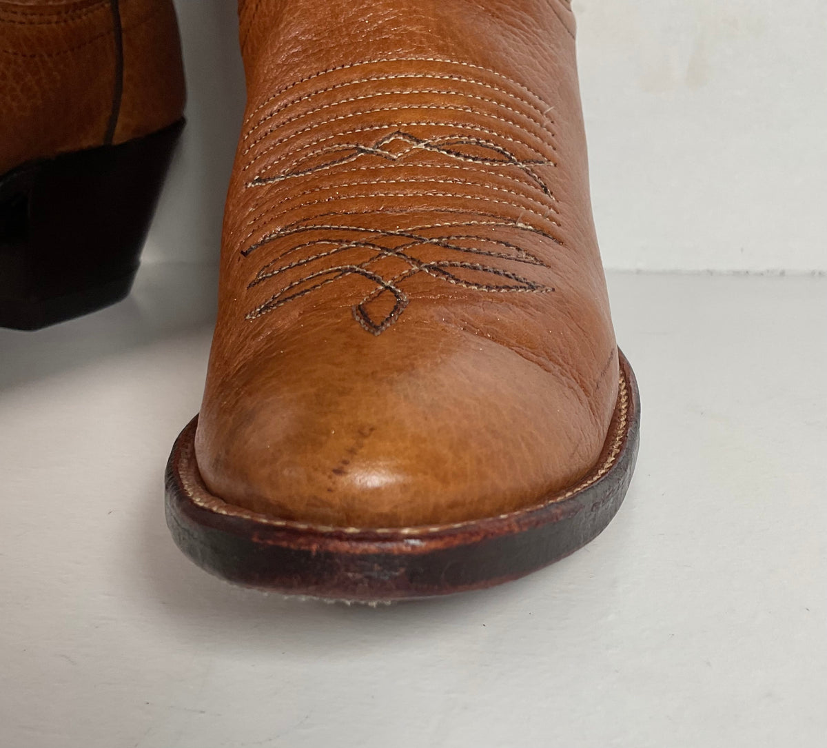 Vintage Dan Post Bullhide Cowgirl Boots | USA Made | Extra Narrow | Women’s 7 A