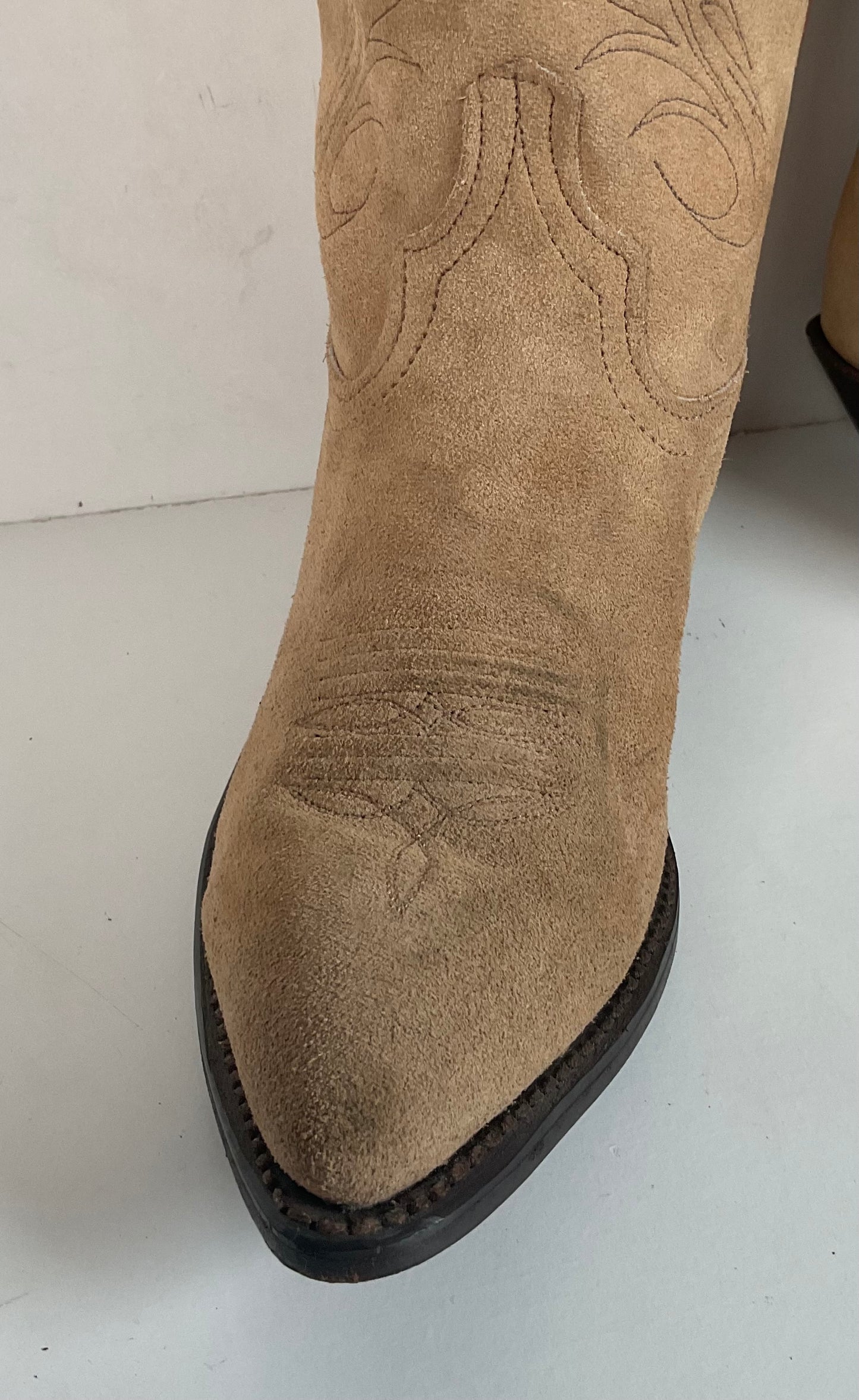 Vintage Women’s Rough Out Suede Cowgirl Boots 8 M USA Made