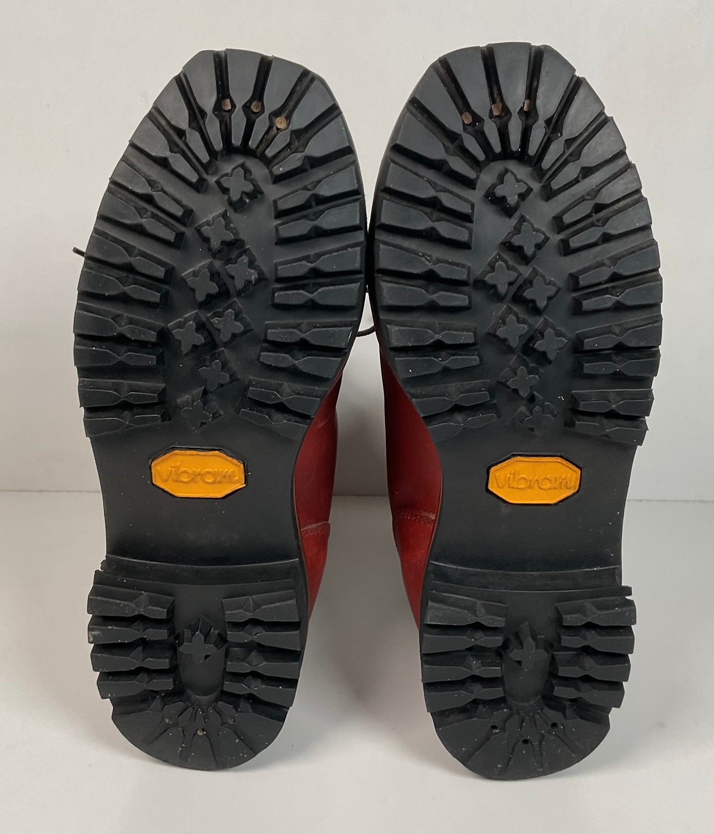 Chippewa Kush N Kollar Shearling Mountaineering Boots Men’s 6.5 E | 7.5 Women’s