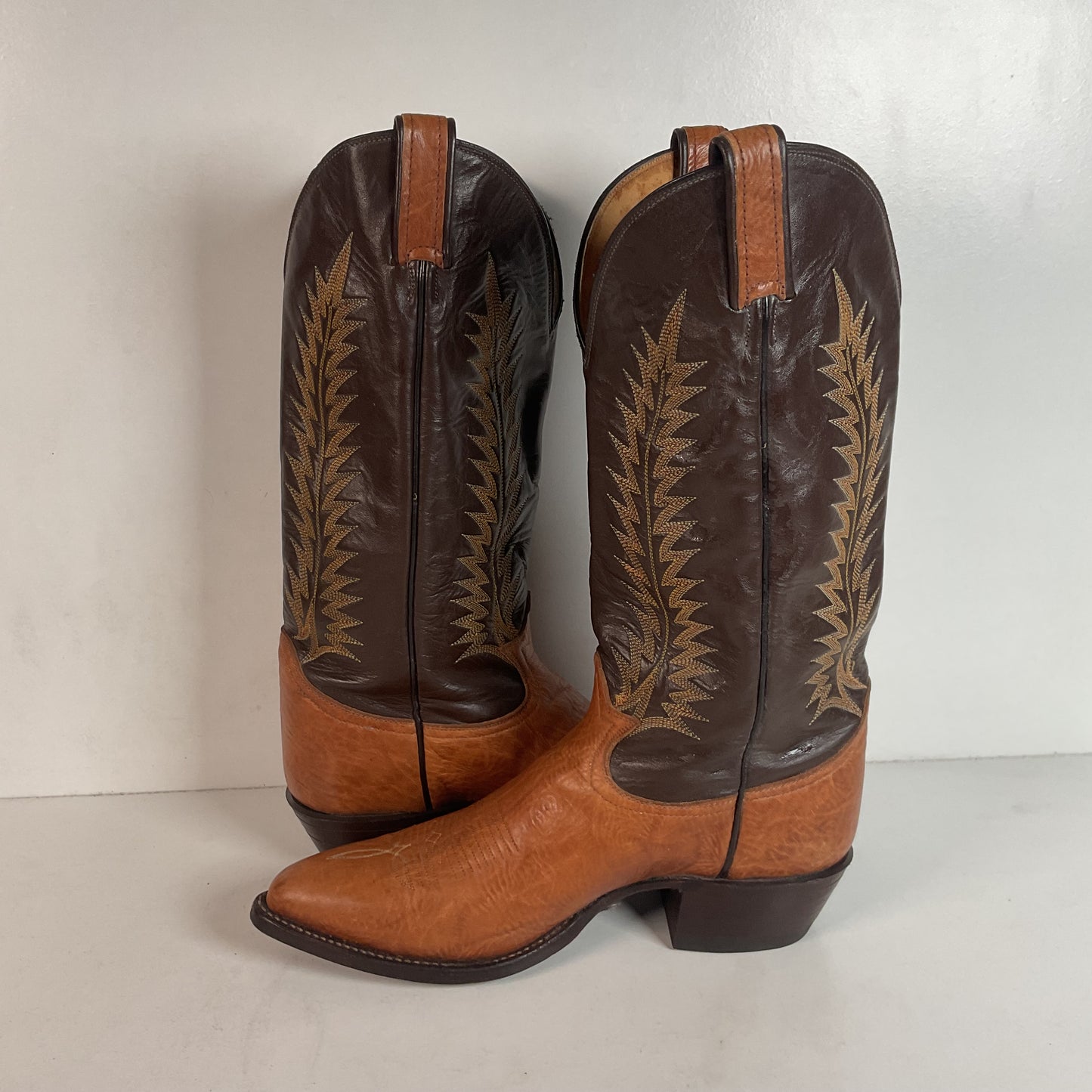 Vintage Tony Lama Gold Label Cowboy Boots — Pecan Bull Shoulder — Men’s 9 D
