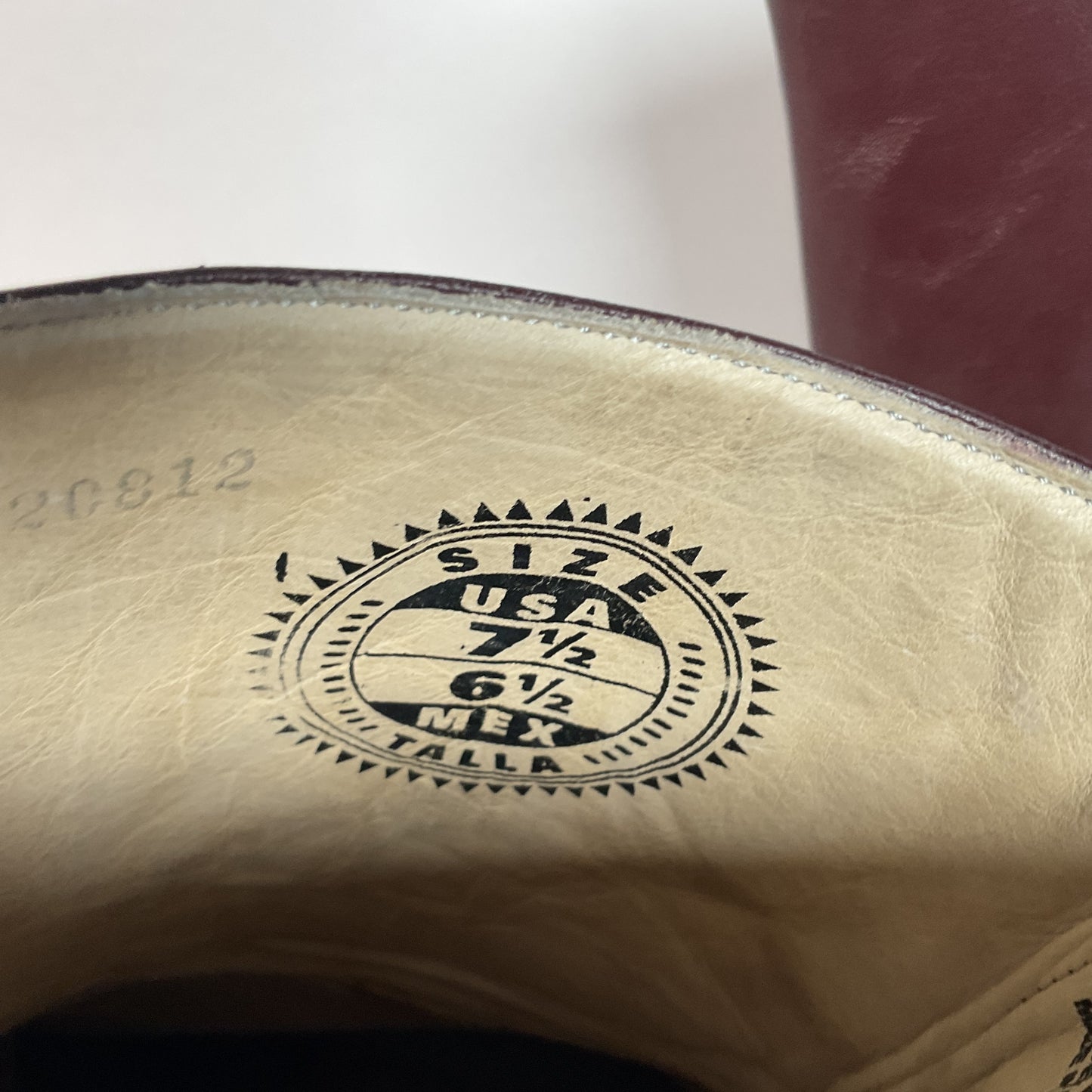 Western Snakeskin Stiletto Boots | Burgundy Python | Men’s 7.5 | Women’s 9