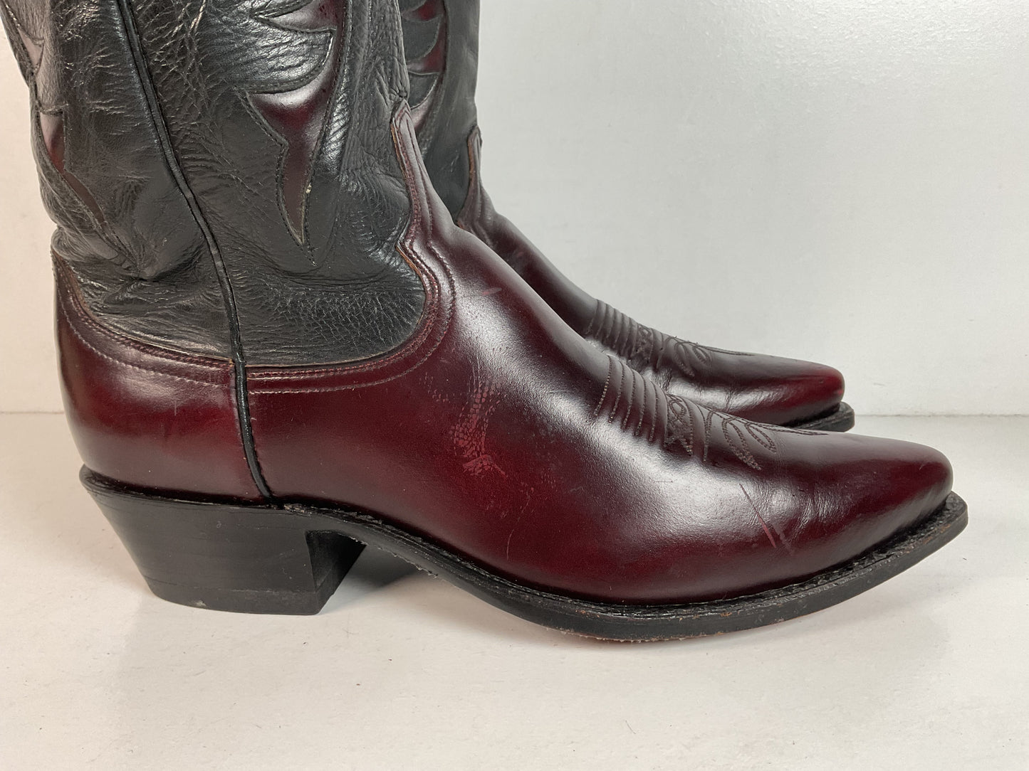 Vintage Dan Post Black Cherry Cowboy Boots — Tooled Inlay — 11 D