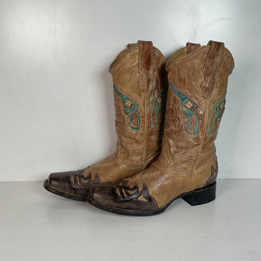 Corral Heart BreakerCowgirl Boots 11 M Wingtip Tooled Revolver Inlay