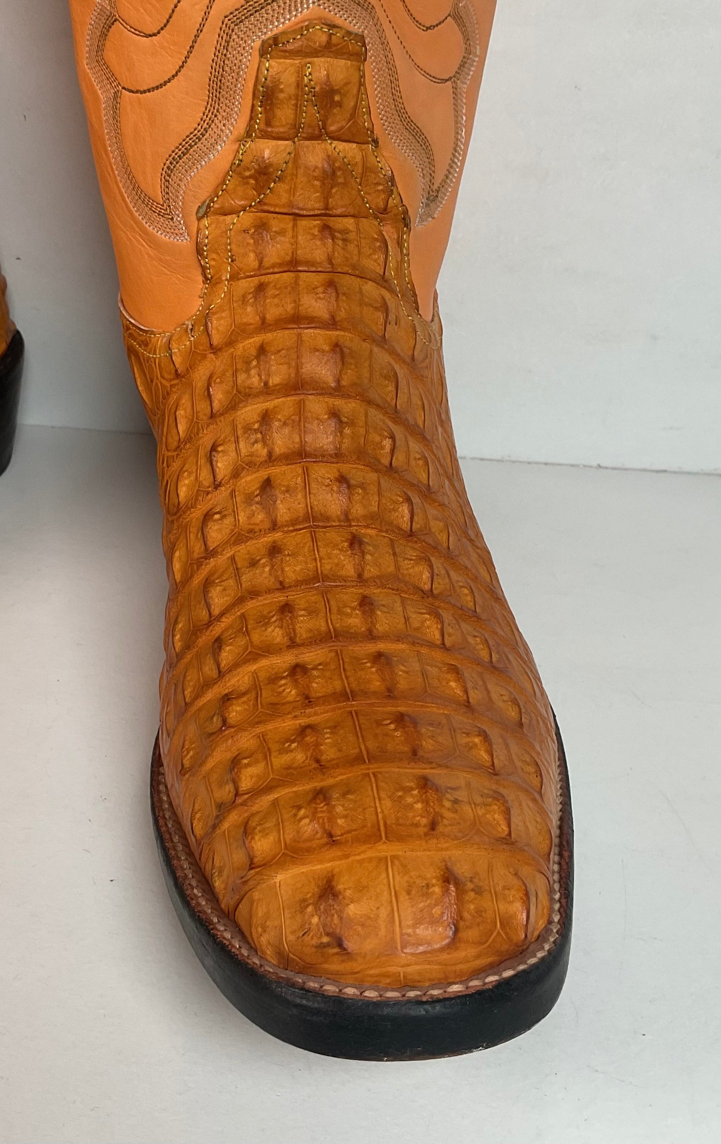 Rios Of Mercedes Hornback Caiman Cowboy Boots 10 C  Butterscotch Exotic