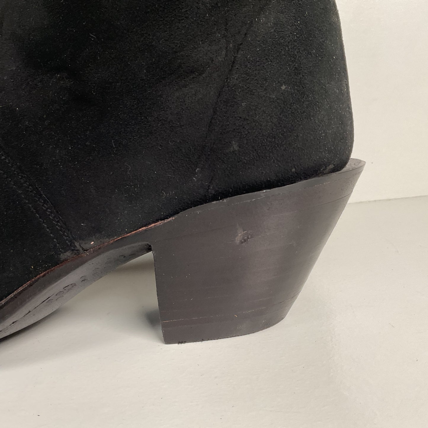 Lucchese Classics Handmade | Prototype Sock Booties | Nubuck Suede | Women’s 8 B