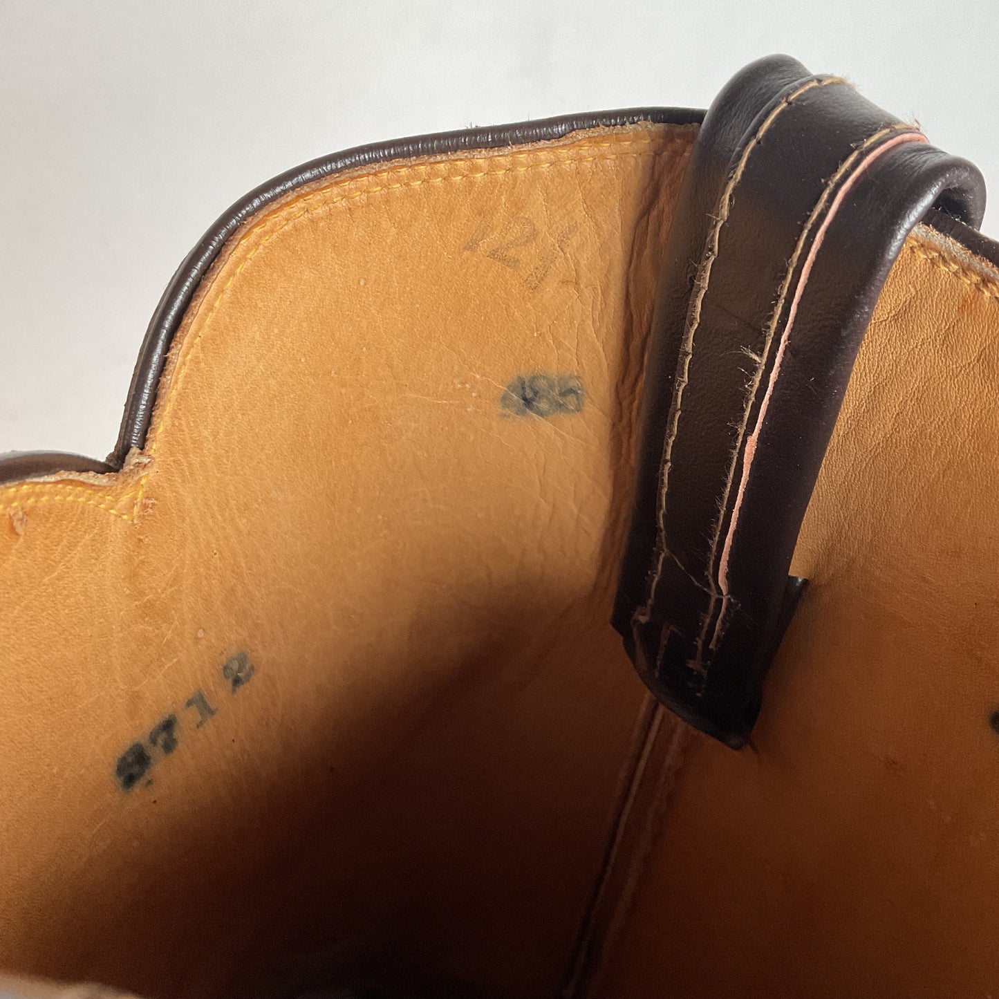 Vintage 1960s Tony Lama Water Buffalo Cowboy Boots 8.5 D Exotic Gold Label