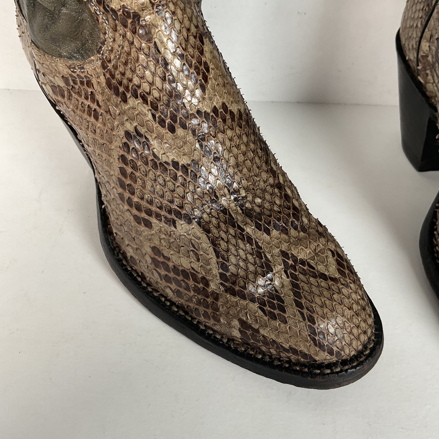 Vintage Justin Butterfly Cowgirl Boots | Snakeskin Inlay | USA Made | Women’s 5 B