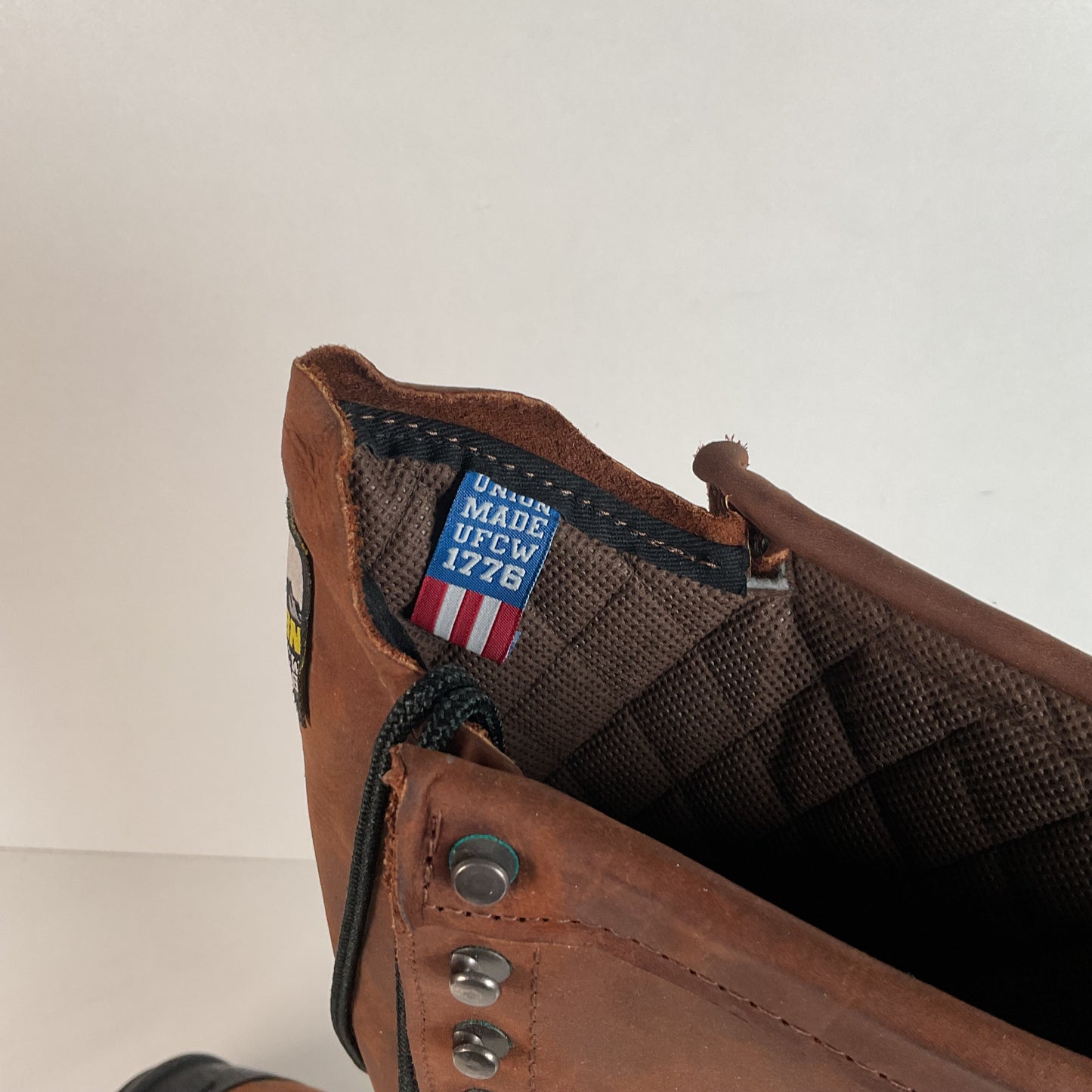 Matterhorn Tailings 16” Work Boots | Meta Guard | Insulated | USA Made | 9.5 M