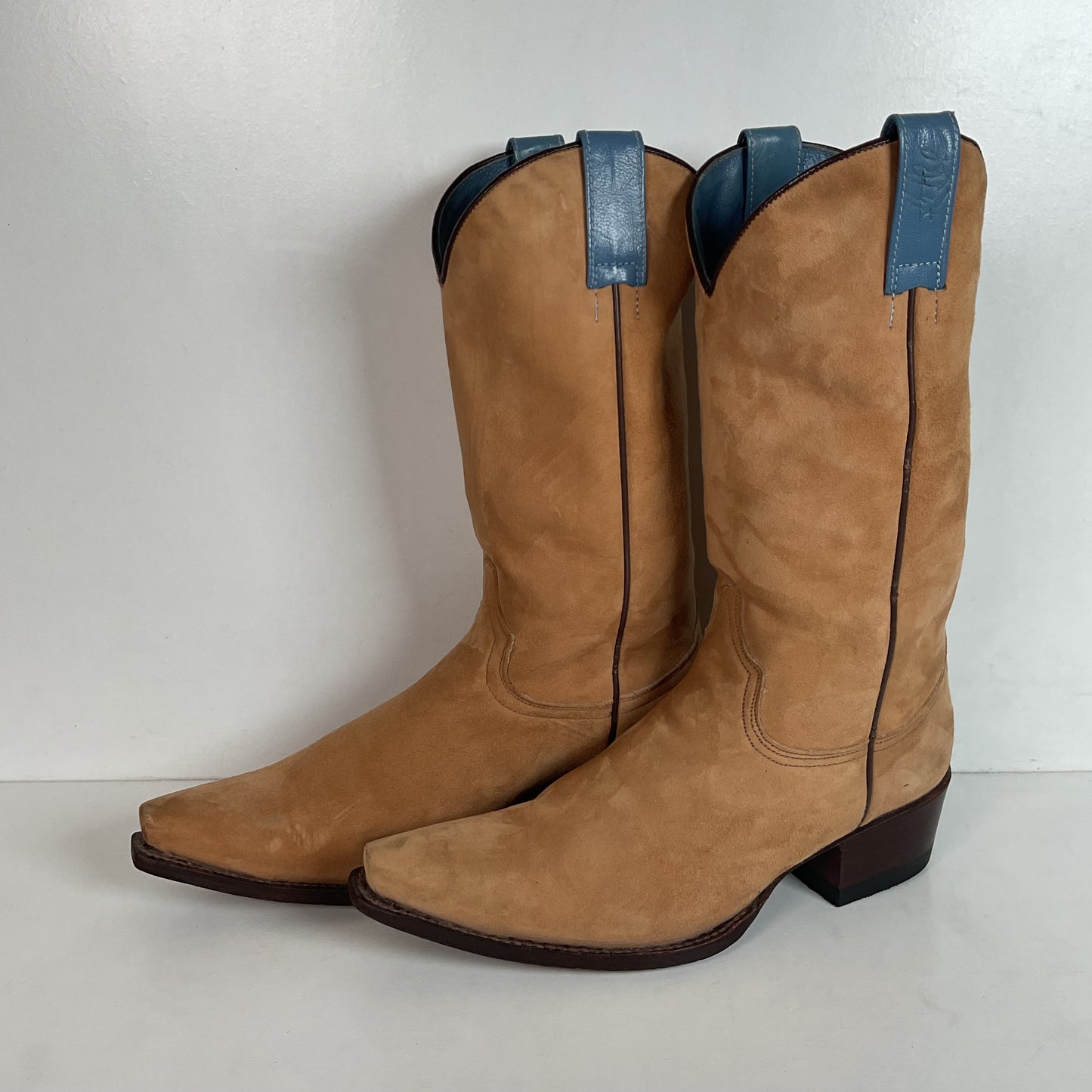 F. H. Senka Cowgirl Boots 8.5 US Nubuck Suede Snip Toe