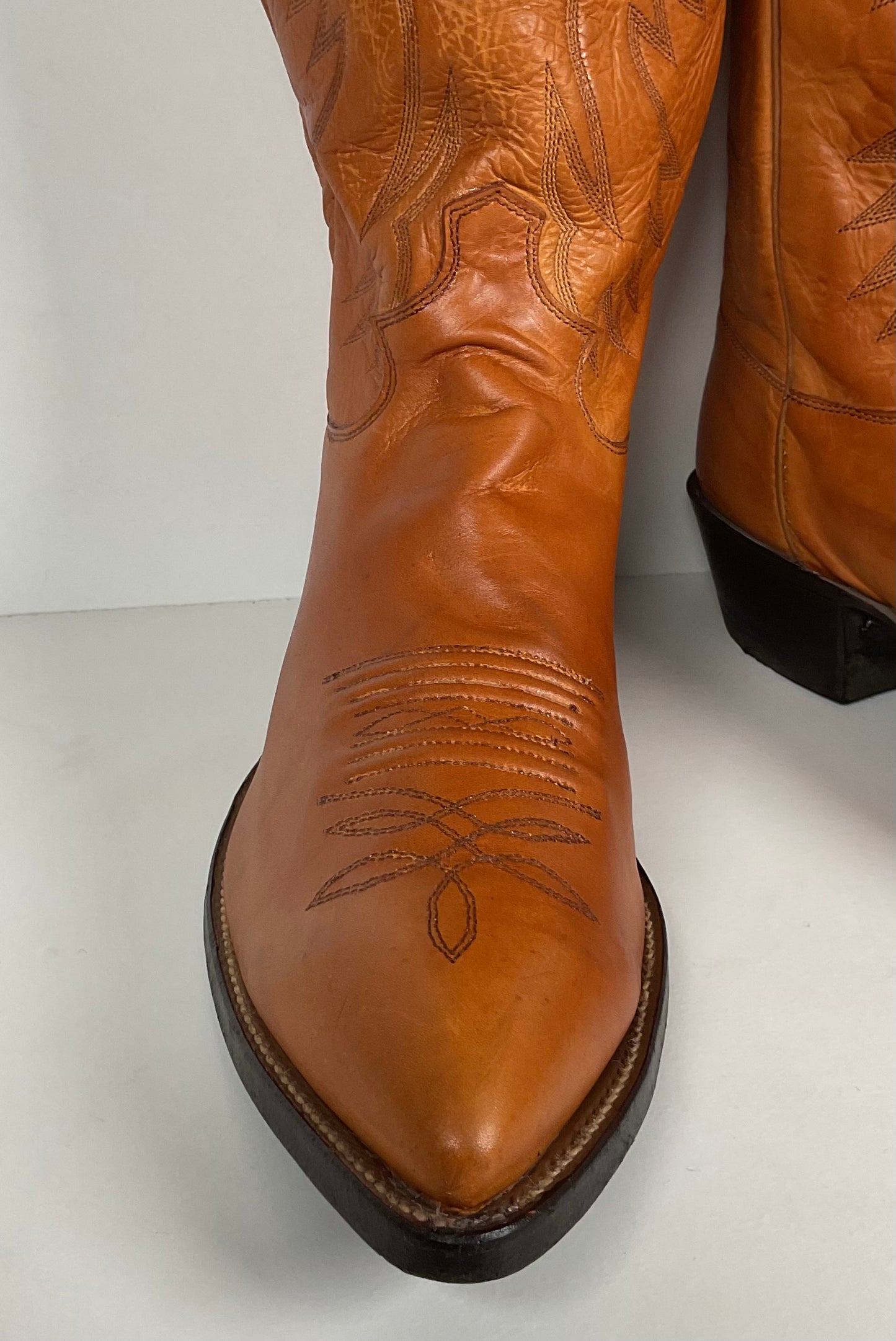 Vintage Justin Calfskin Cowboy Boots | Butterscotch | USA Made | Men’s 10.5 D
