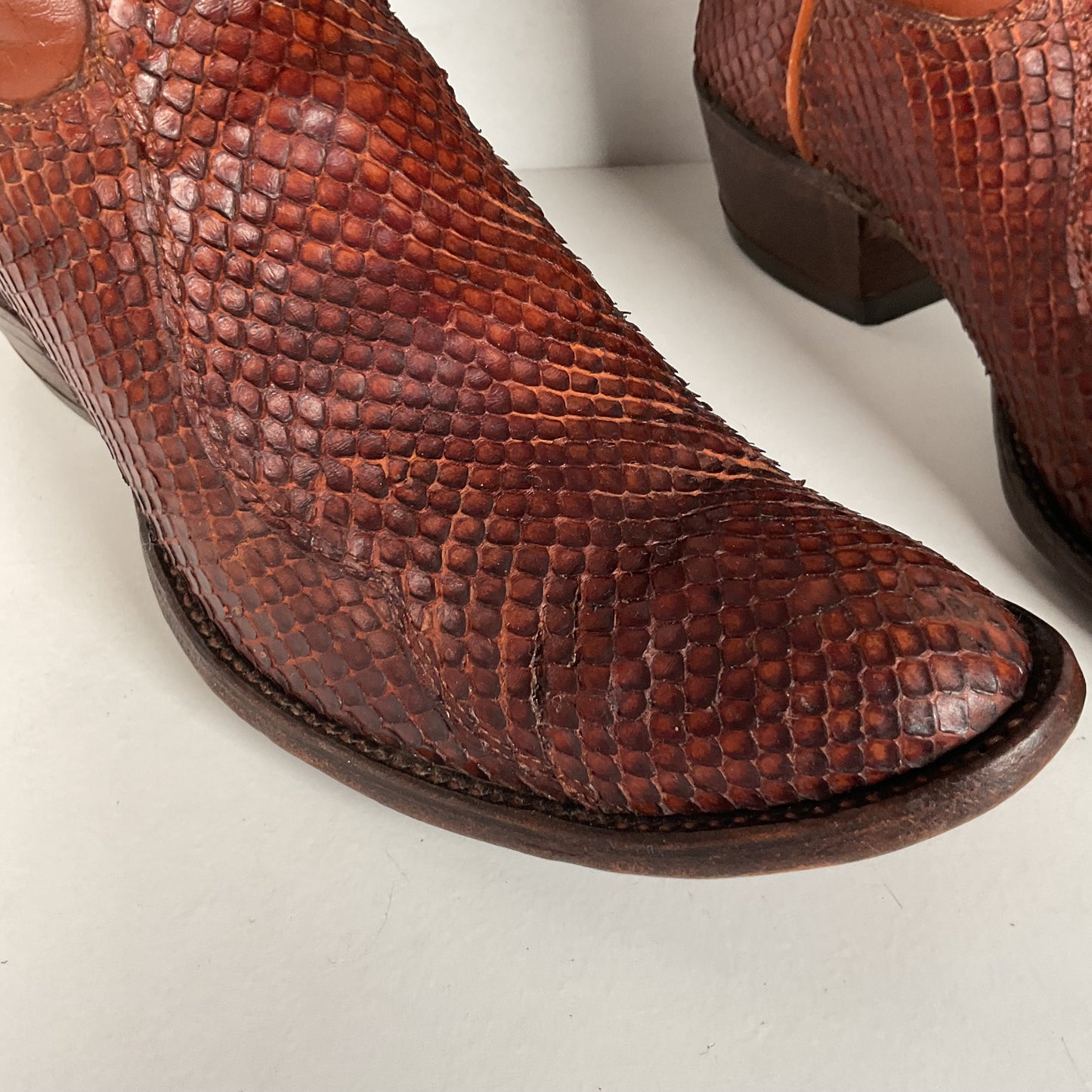 Tony Lama Anaconda Cowboy Boots | Exotic Snakeskin | Thrashed | Gold Label | 9.5