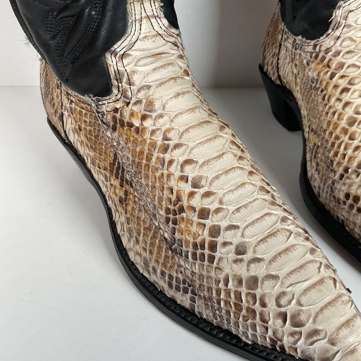 Vintage Abilene Python Cowgirl Boots | USA Made | Off White | Women’s 8.5 M