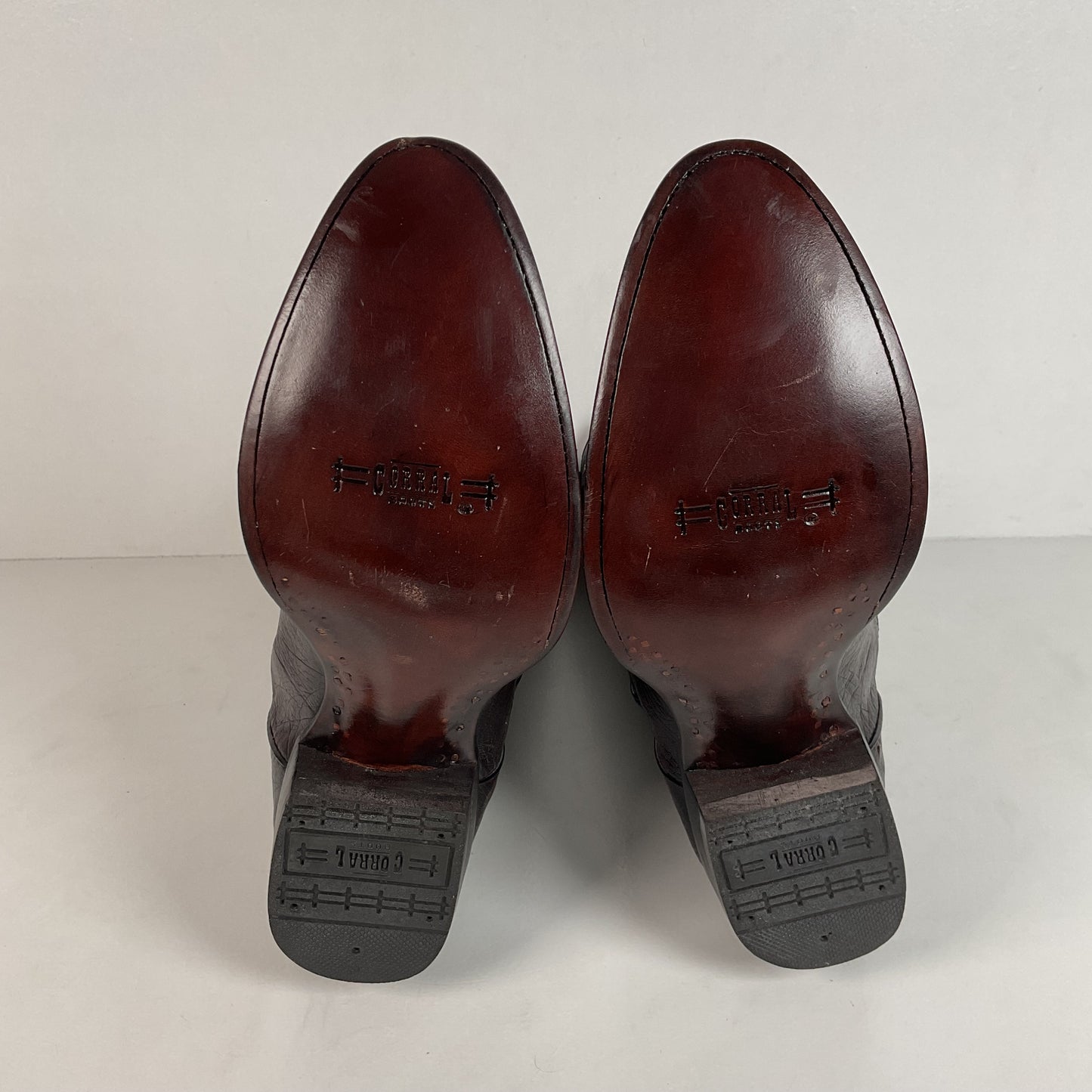 Corral Smooth Ostrich Cowboy Boots | Black Cherry | Men’s 6 EE | Women’s 7