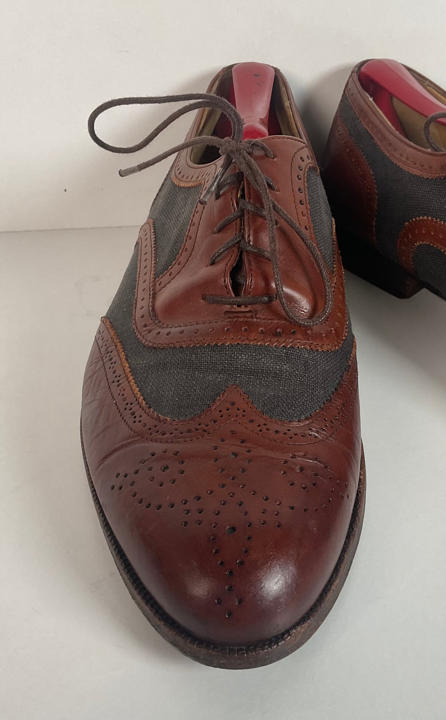 Vintage Cole Haan Ventilated Mesh Spectator Shoes 9 D Brogue Wing Tip Italy