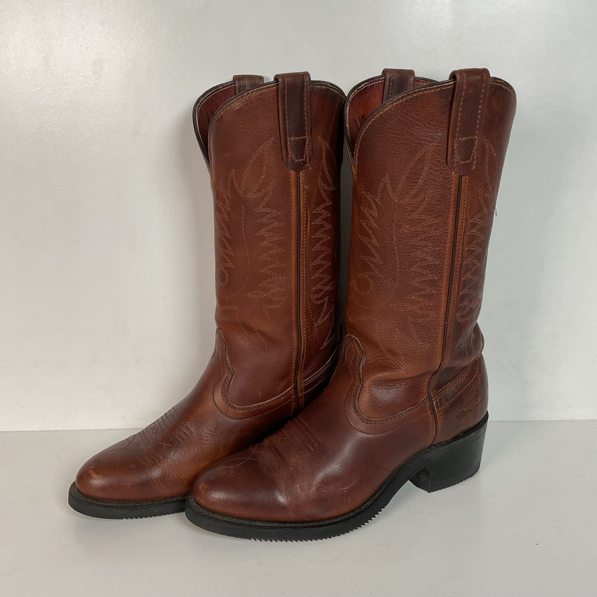PD TUFF USA Brown Leather WOMENS BOOTS. PD Tuff Brown Pull On Work Boots 8 EE Union Made Western  main image 4