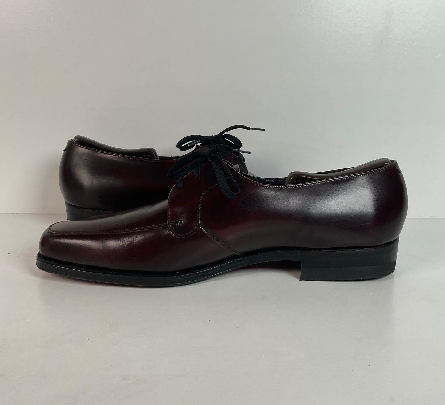 Vintage Florsheim Plain-Toe Derby Shoes | Burgundy Veal | 1970s | Men’s 13 B