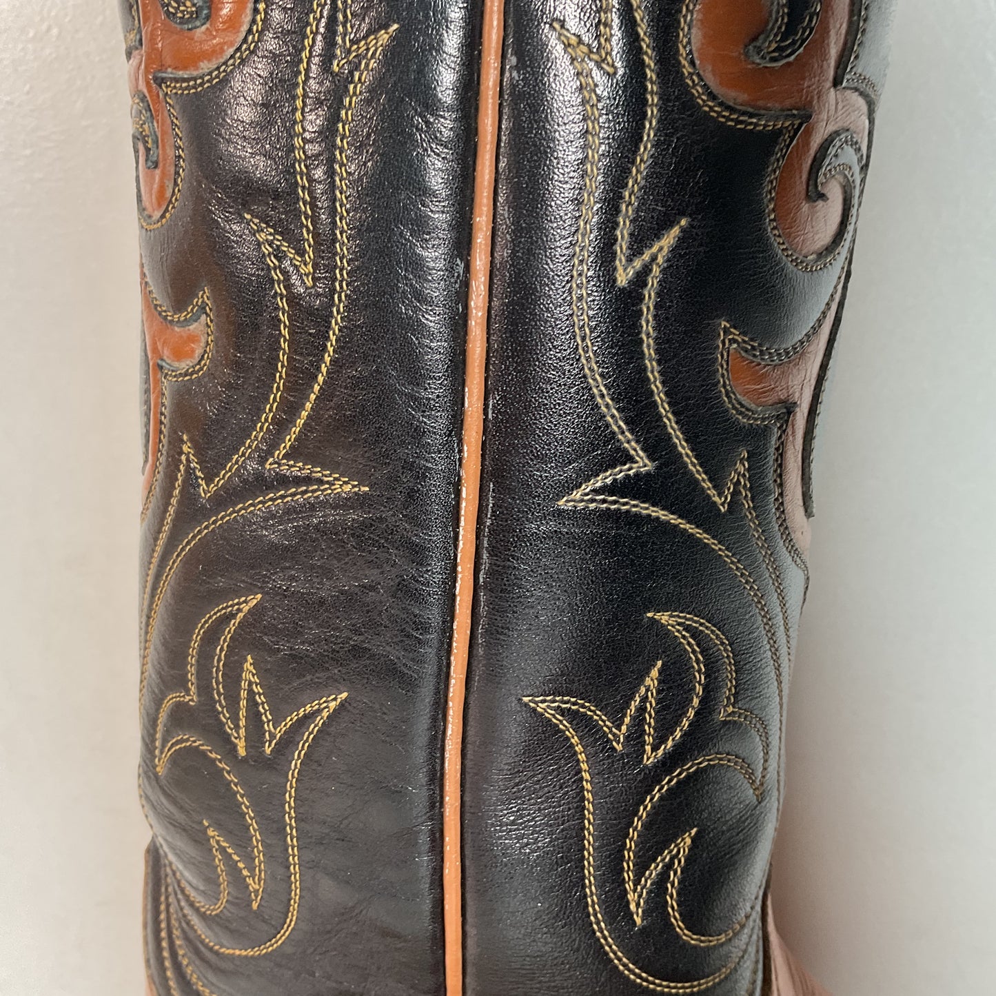 Vintage Tony Lama Longhorn Cowboy Boots | ￼Gold Label | Men’s 8.5 | Women’s 10