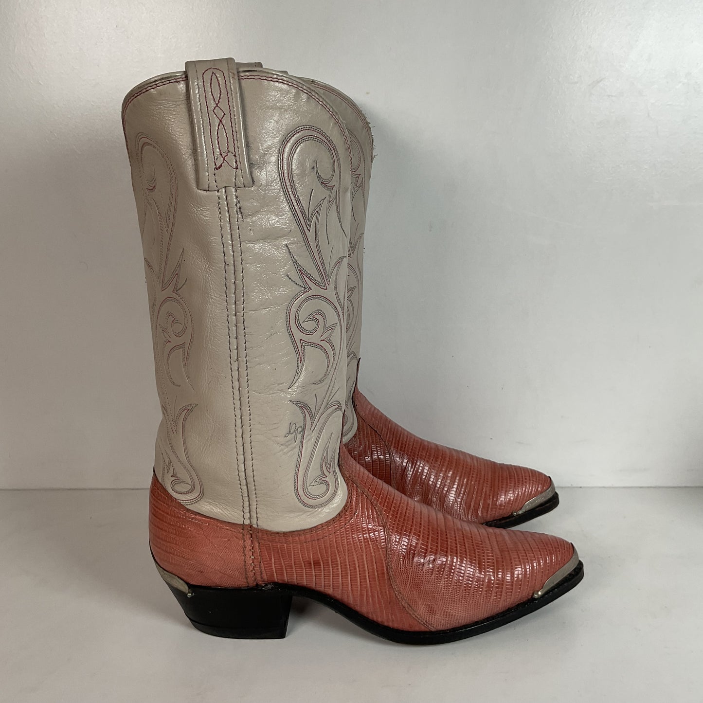 Vintage Dan Post Peach Cowgirl Boots 10 Lizard Vamp USA Made