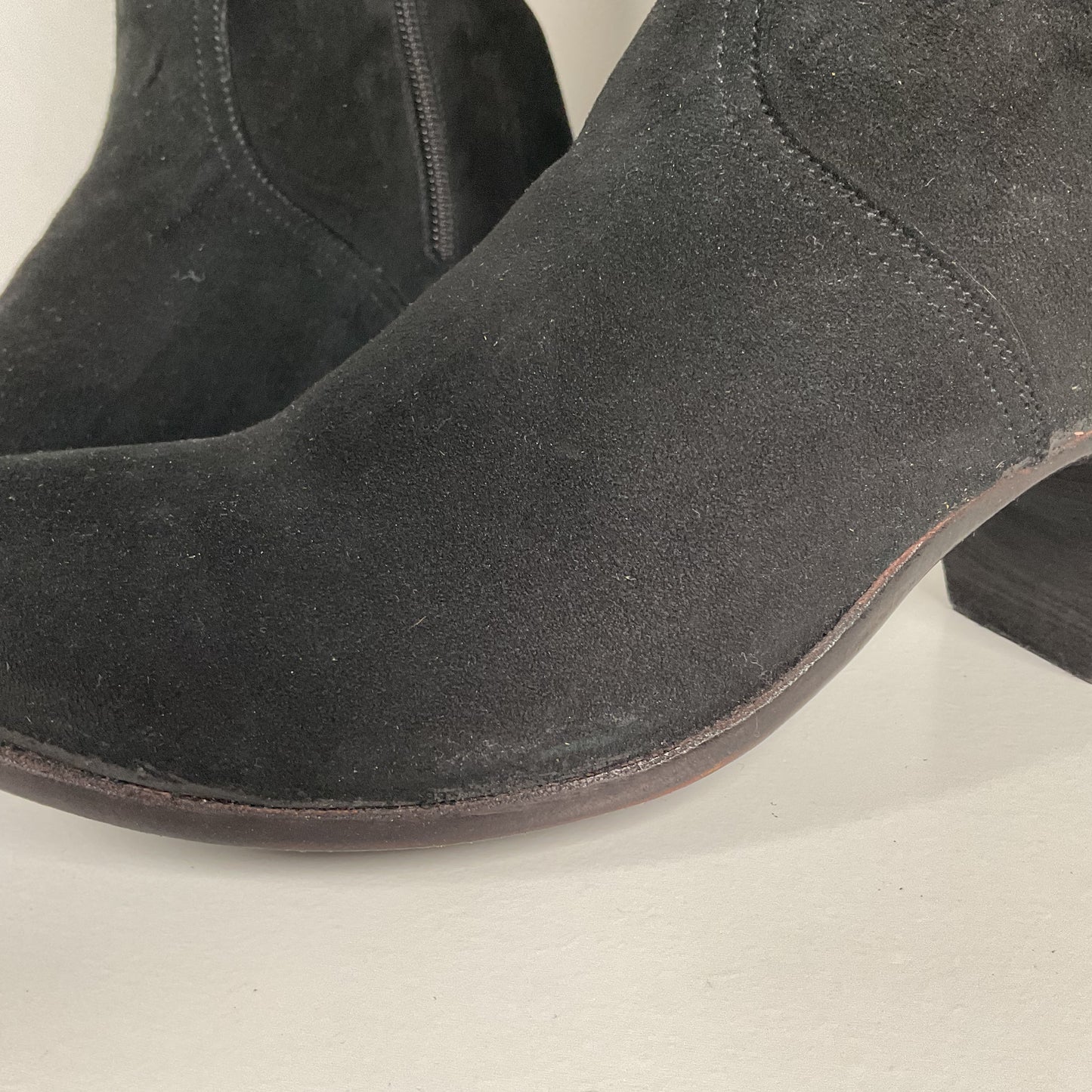 Lucchese Classics Handmade | Prototype Sock Booties | Nubuck Suede | Women’s 8 B