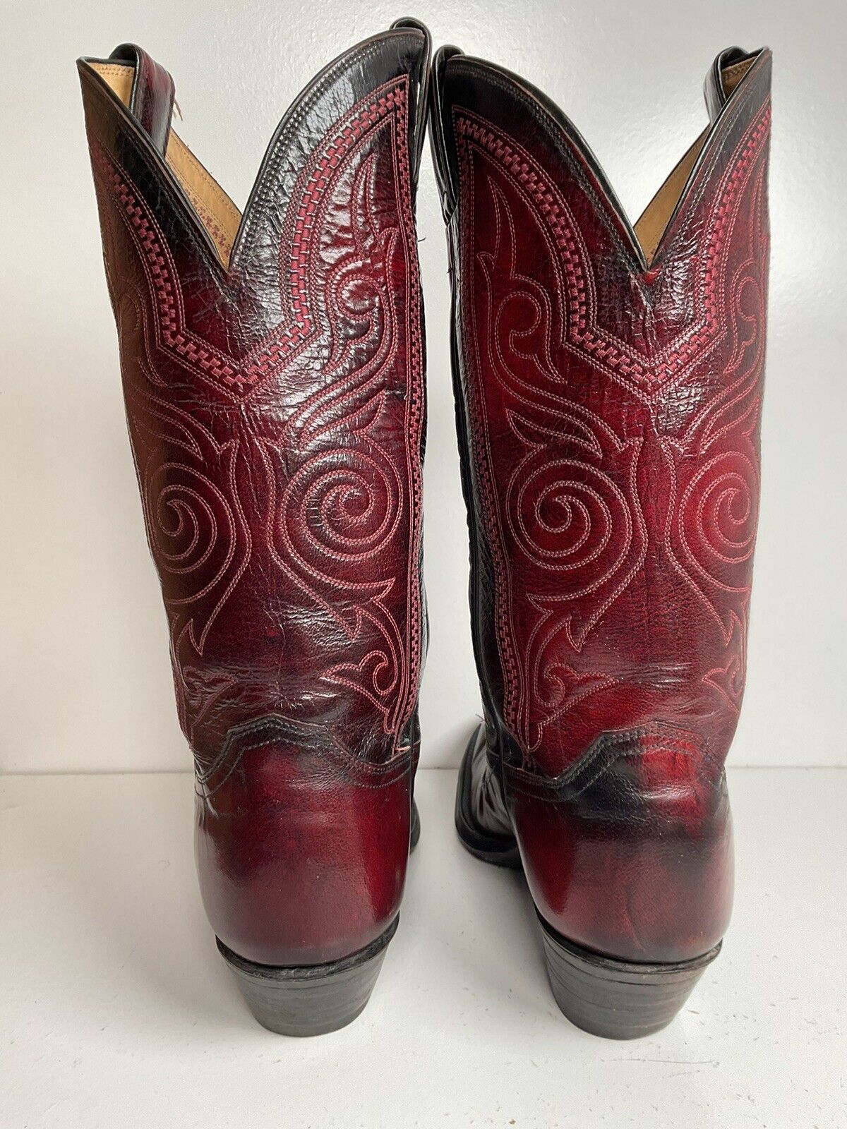 Vintage Justin Oxblood Cowboy Boots 9 D French Toe USA Made