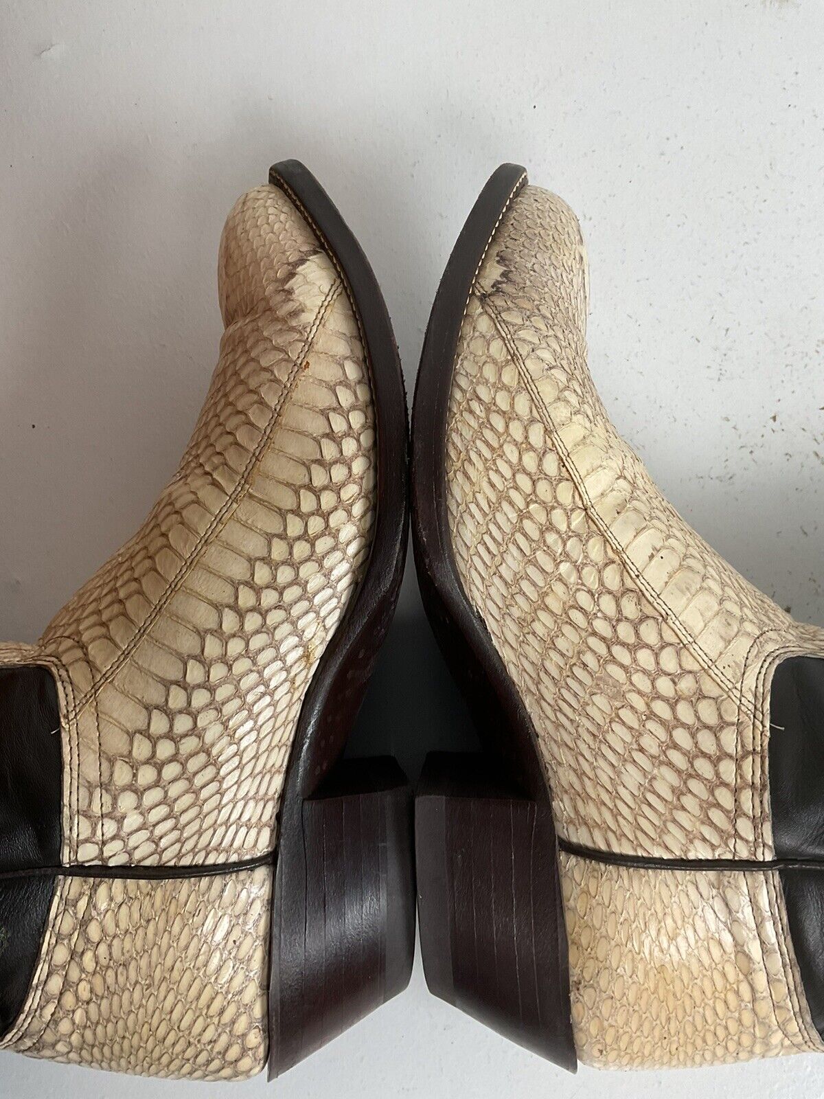 Vintage J Chisholm King Cobra Cowboy Boots 8 D Exotic Snakeskin Head Cut