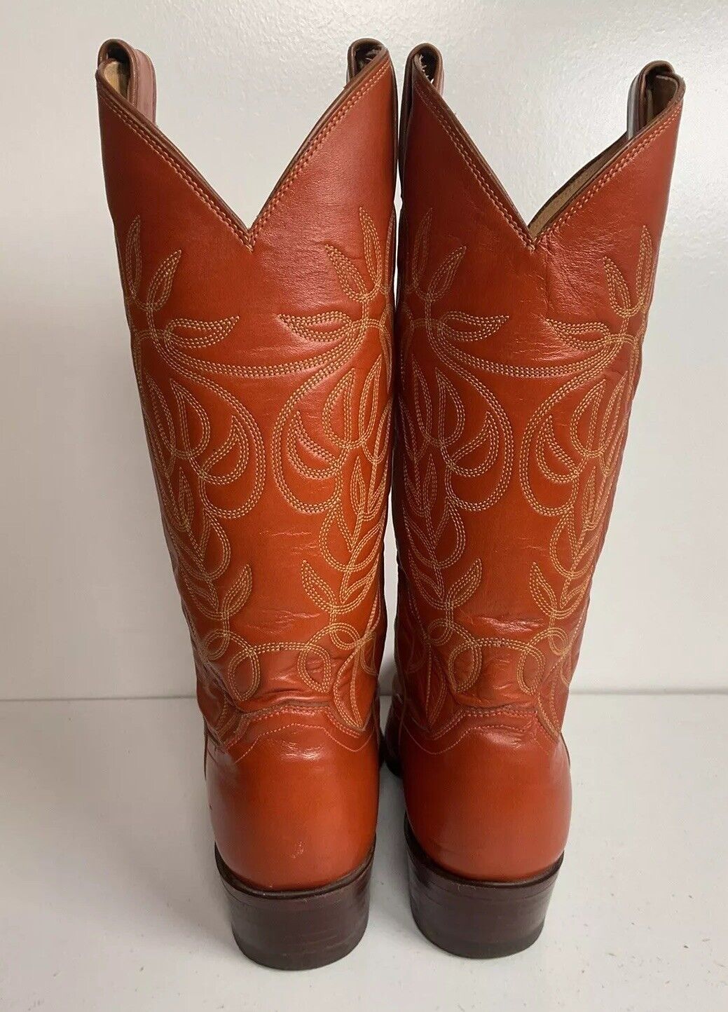 Vintage Justin Burnt Orange Cowgirl Boots 7 C USA Made